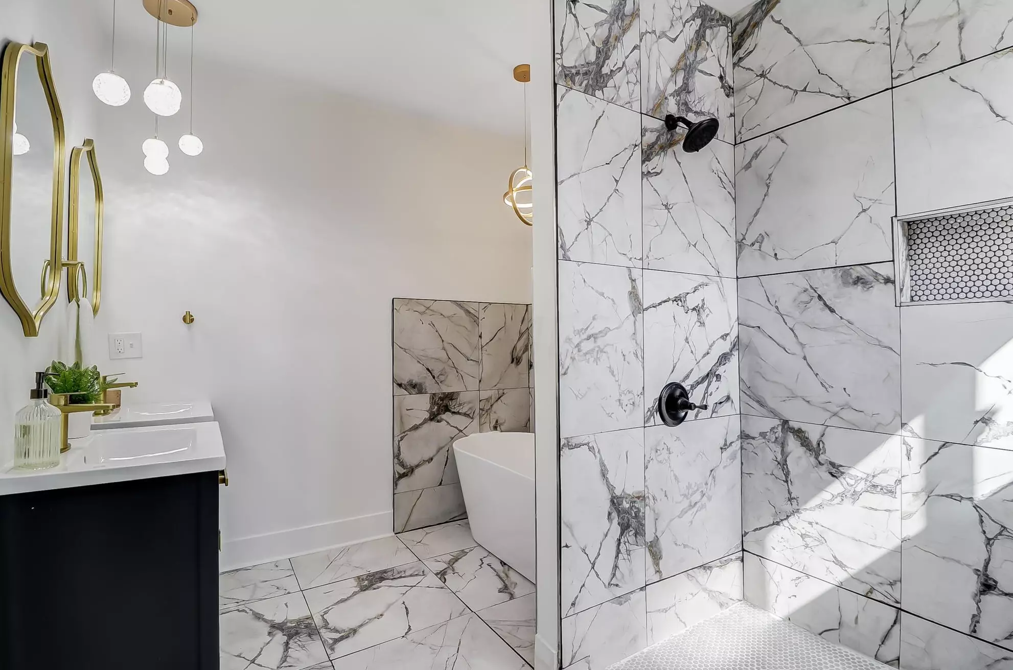 467 2 Ave, Columbus OH 43201-3651 exterior