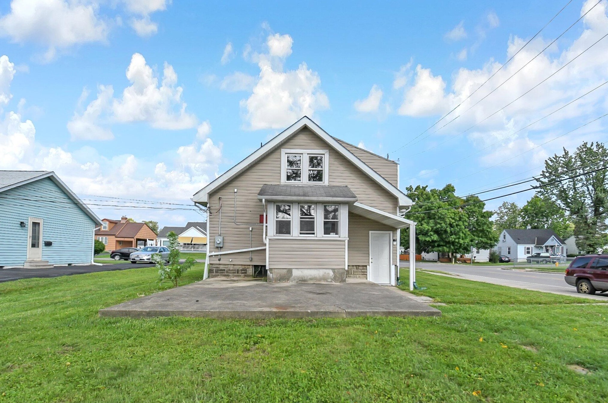 177 Lennox Ave, Columbus OH 43228-1132 exterior