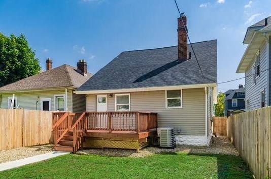 99 Ter Ave, Columbus OH 43204-3733 exterior