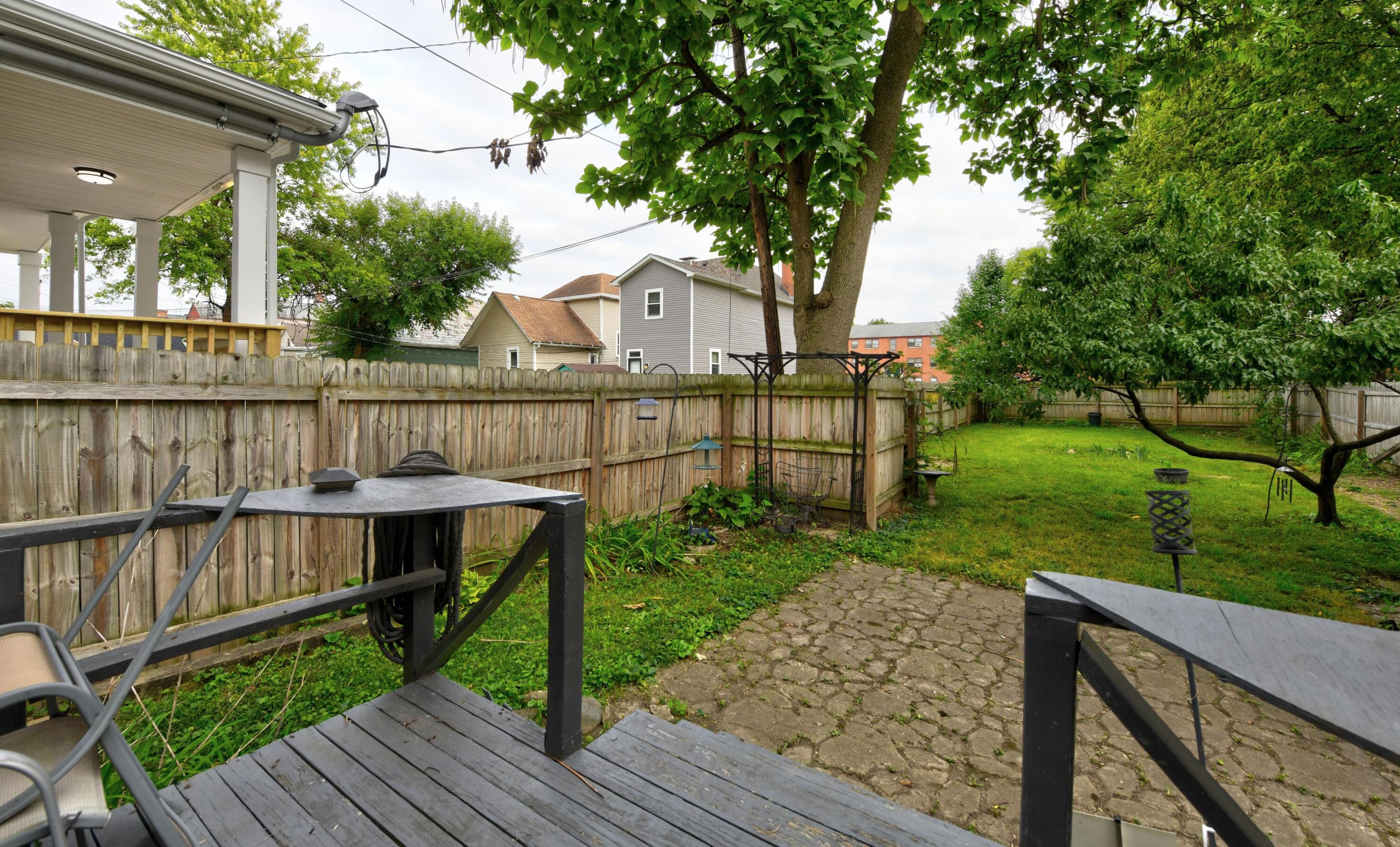 1025 Madison Ave, Columbus OH 43205-1517 exterior