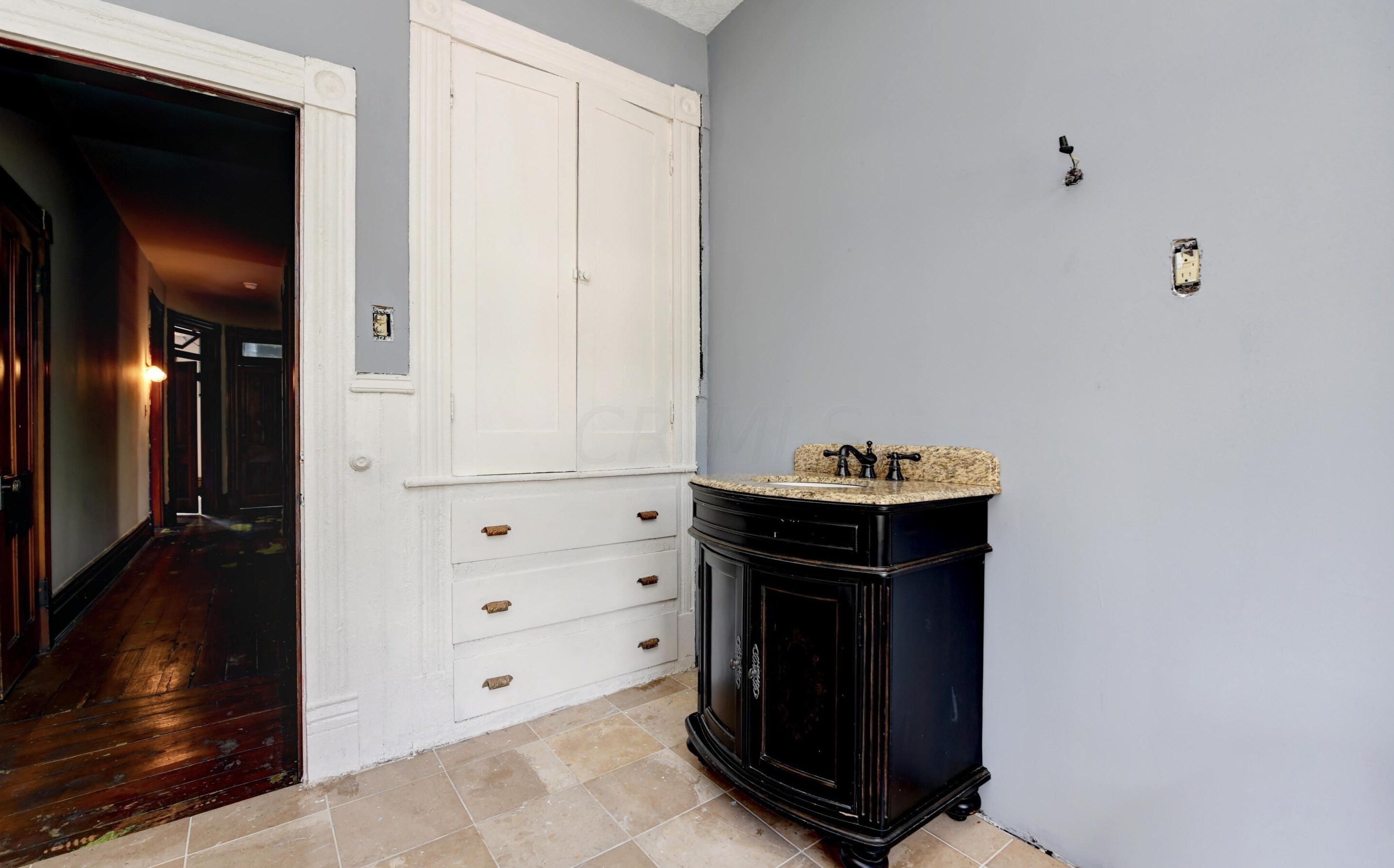 1032 Bryden Rd, Columbus OH 43205-1863 exterior