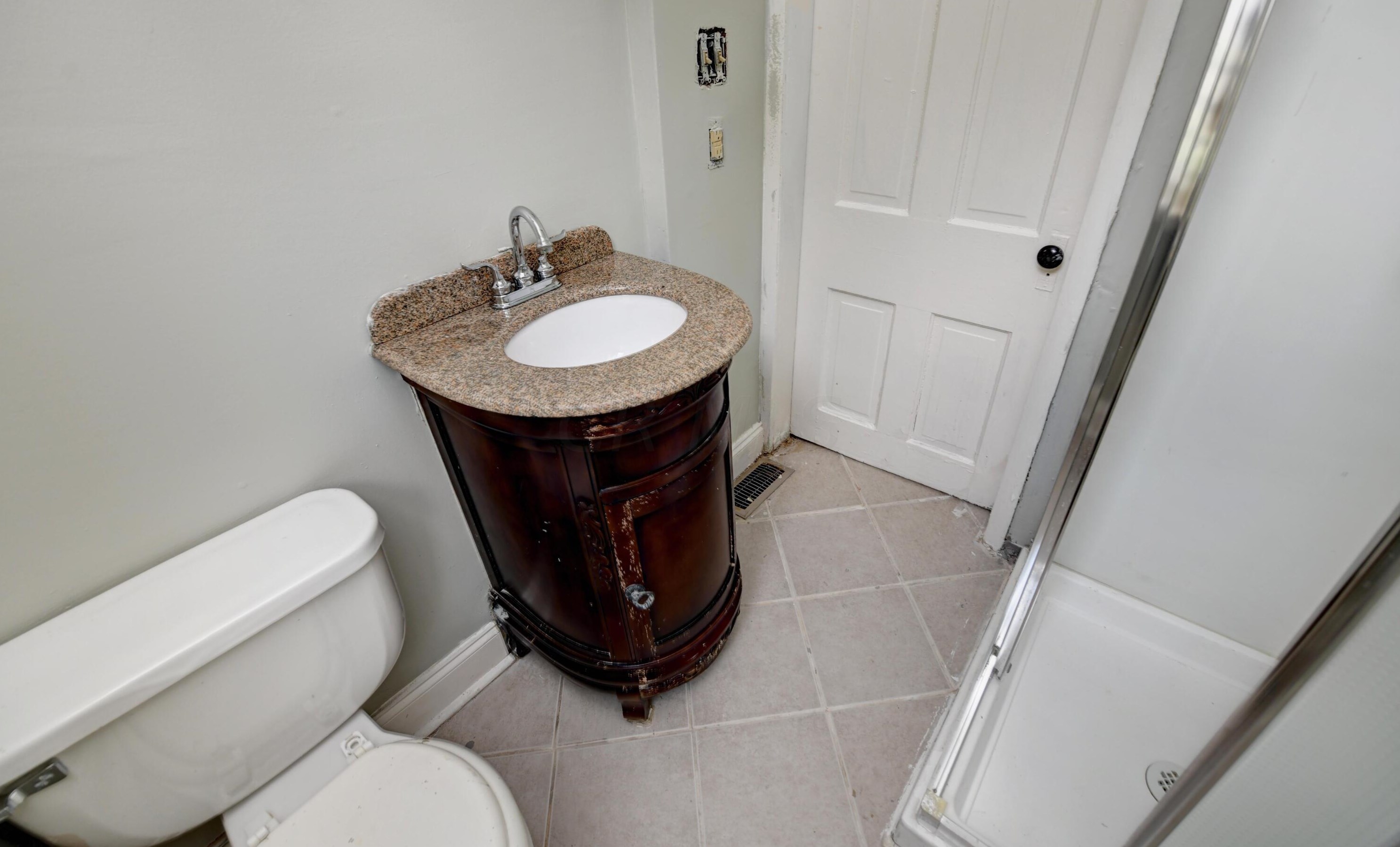 1032 Bryden Rd, Columbus OH 43205-1863 exterior