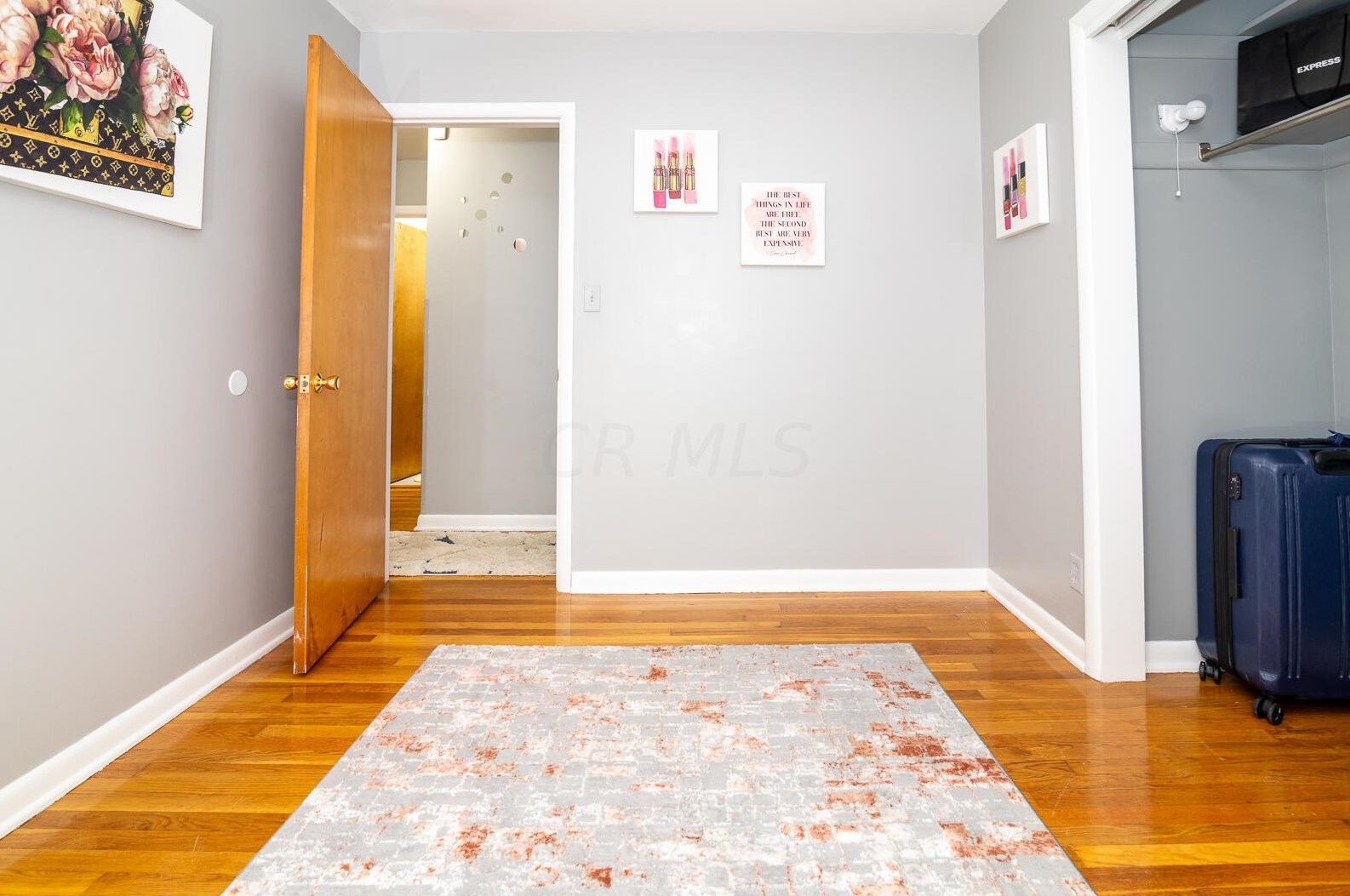 406 Stafford Ave, Columbus OH 43085-3156 exterior