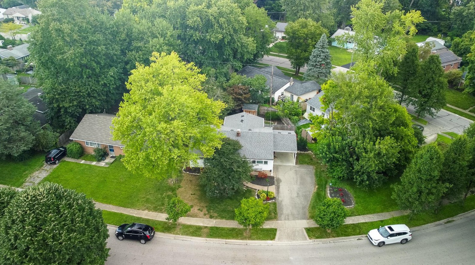 406 Stafford Ave, Columbus OH 43085-3156 exterior