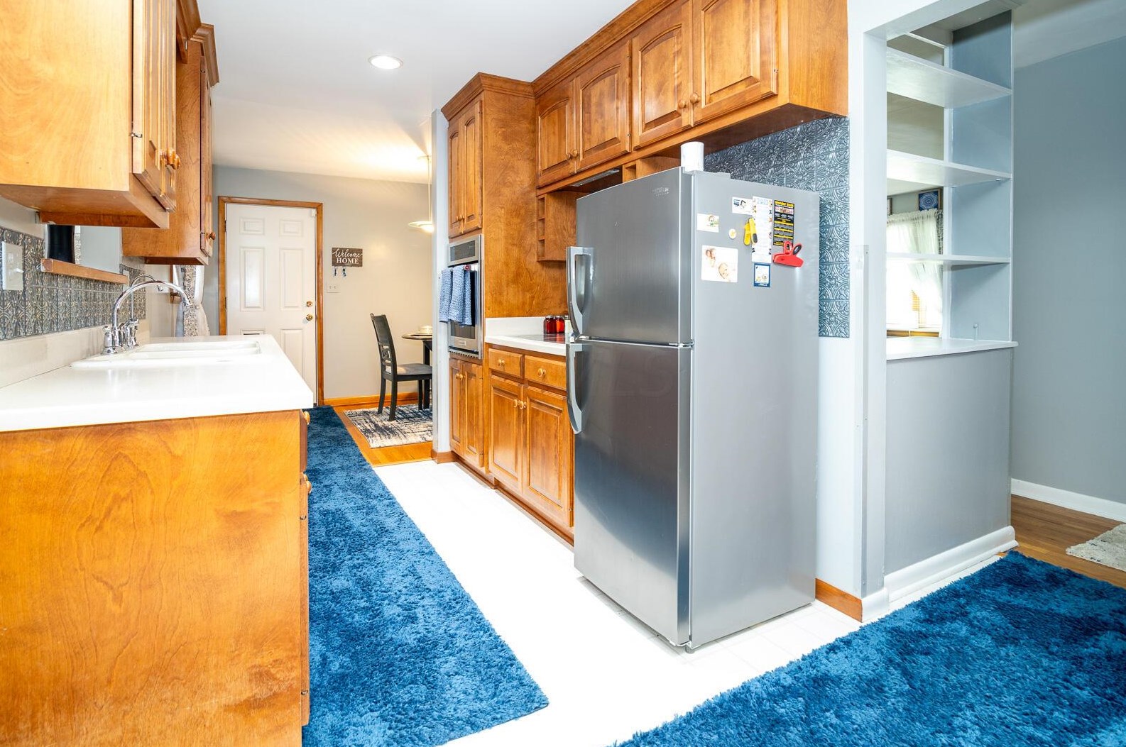 406 Stafford Ave, Columbus OH 43085-3156 exterior