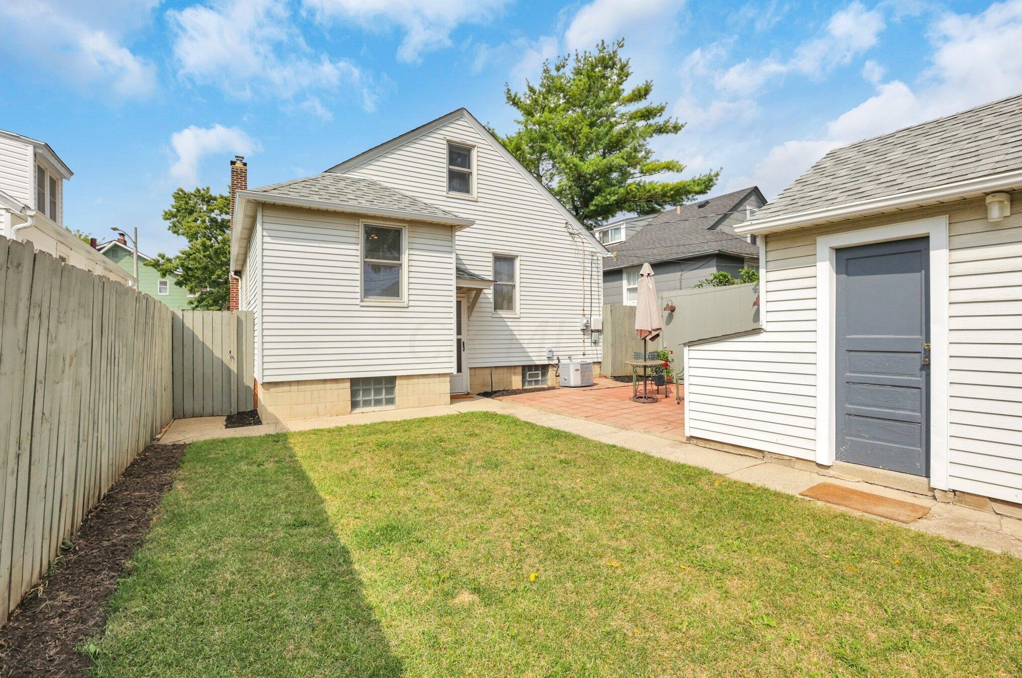 51 Frebis Ave, Columbus OH  43206-3613 exterior