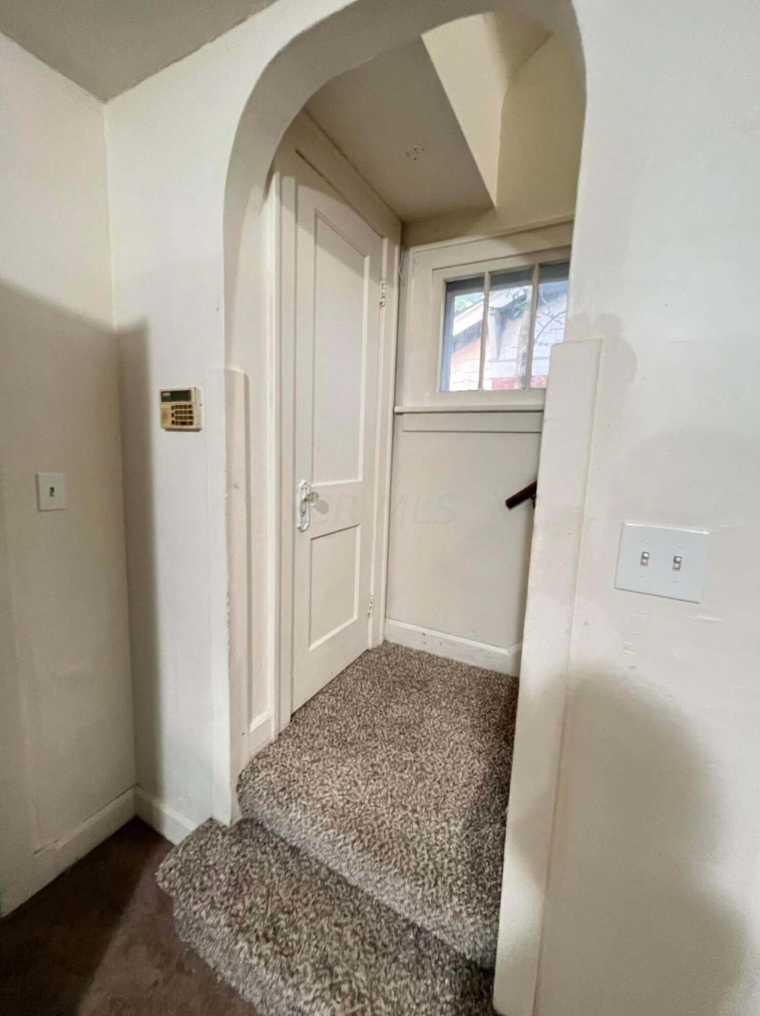 1461 Cordell Ave, Columbus OH 43219-1048 exterior