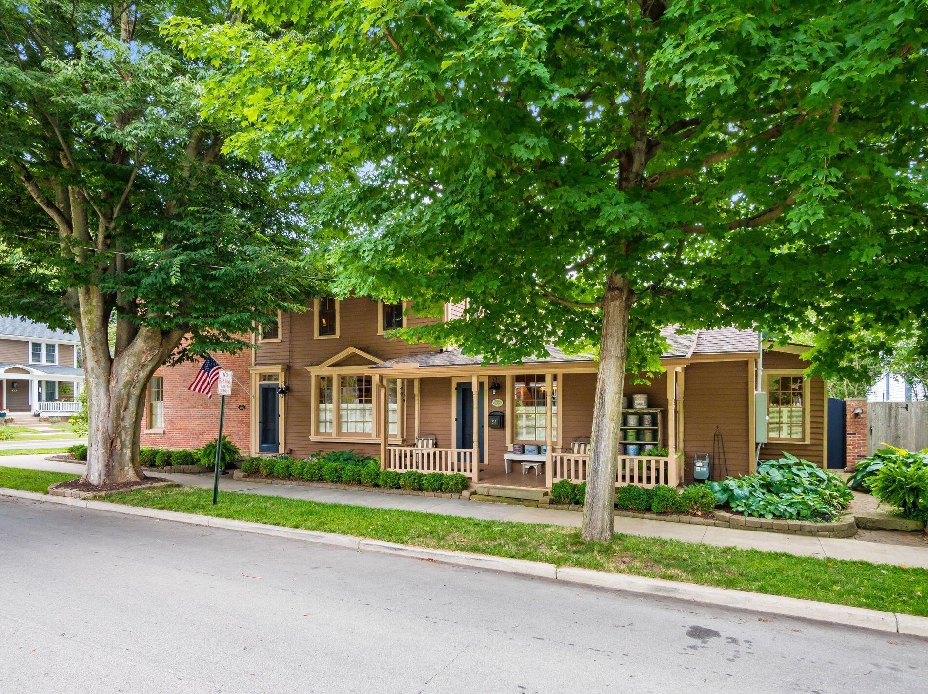 236 Elm St, Granville OH  43023-1404 exterior