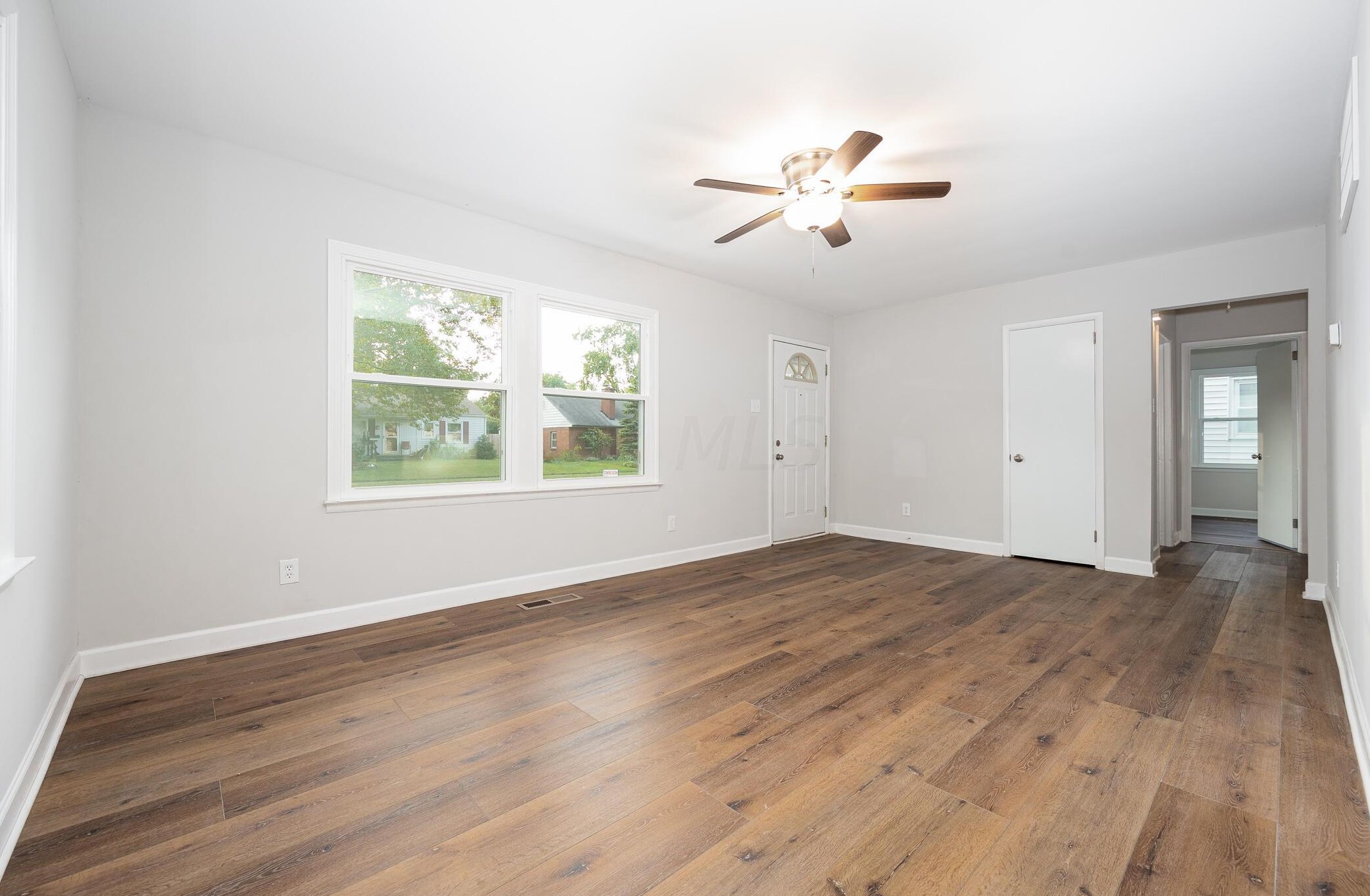 378 Old Village Rd, Columbus OH 43228-1374 exterior