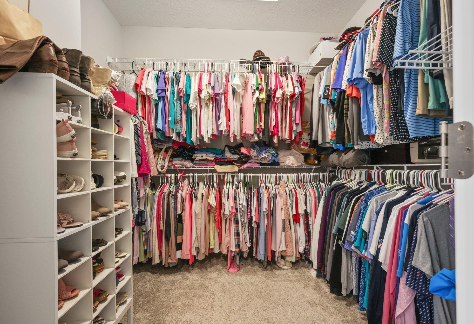 194 Mannaseh Dr, Granville OH  43023-9059 exterior