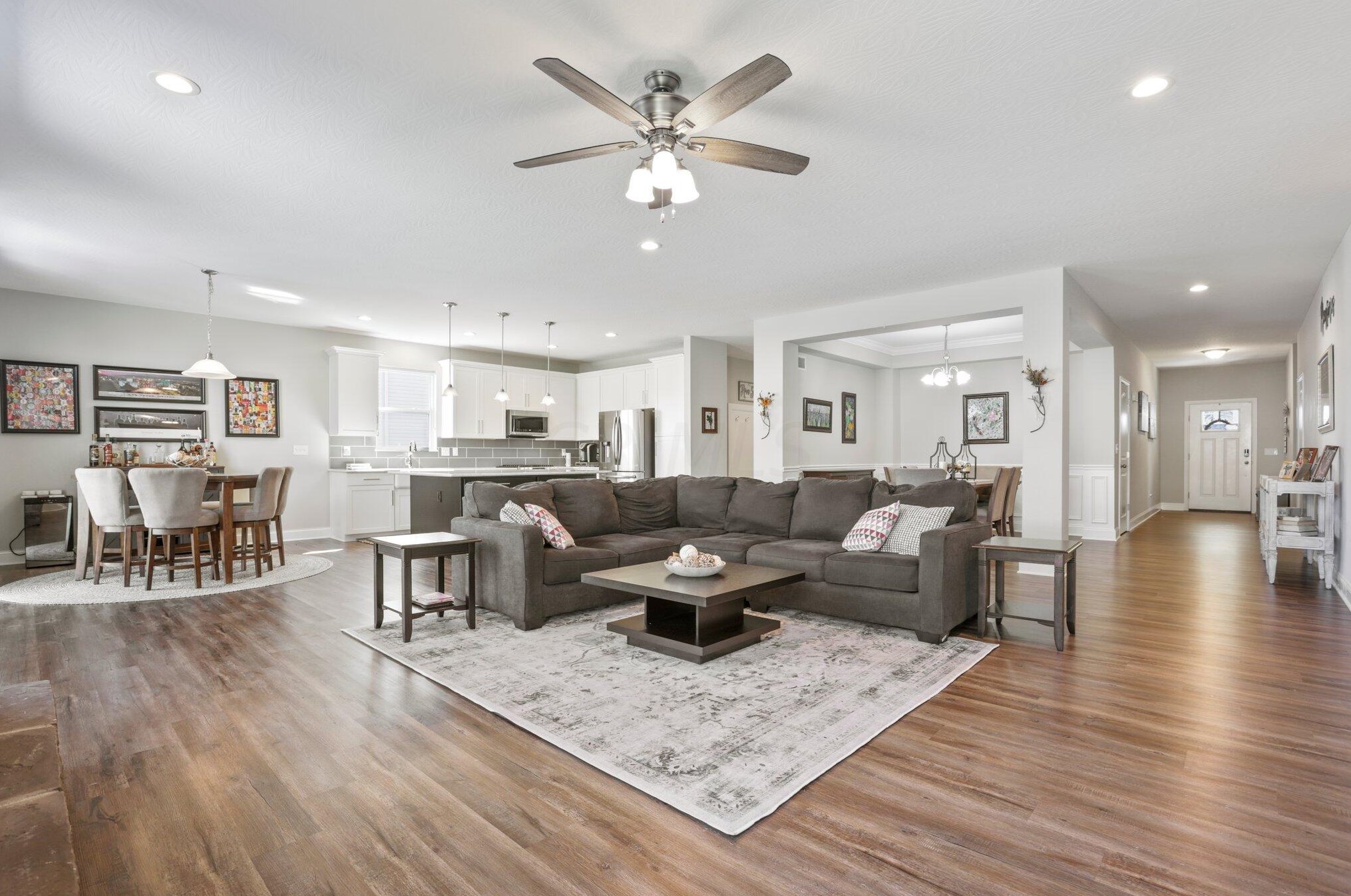 194 Mannaseh Dr, Granville OH  43023-9059 exterior