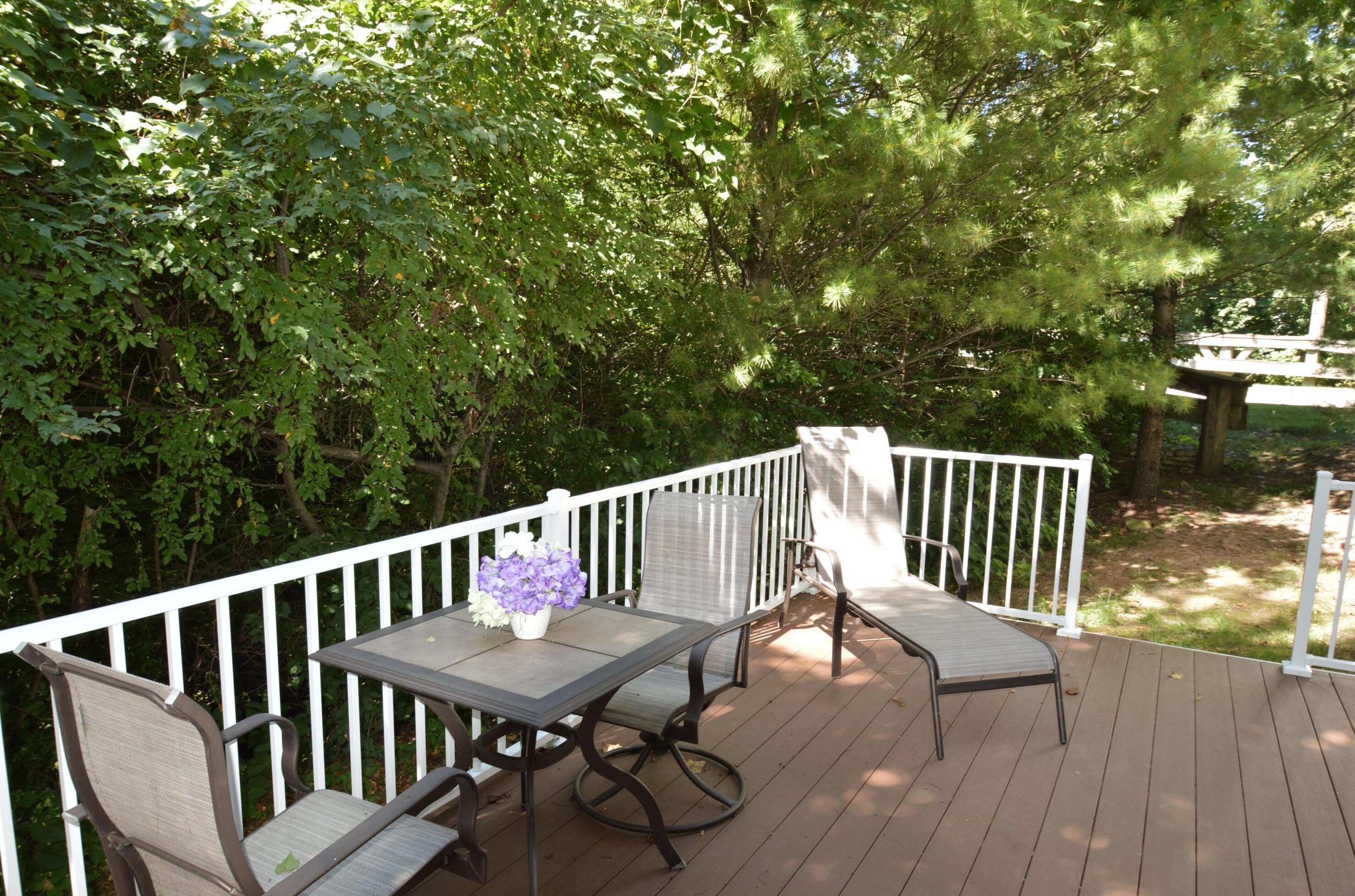 1203 Sanctuary Pl, Columbus OH 43230-8490 exterior