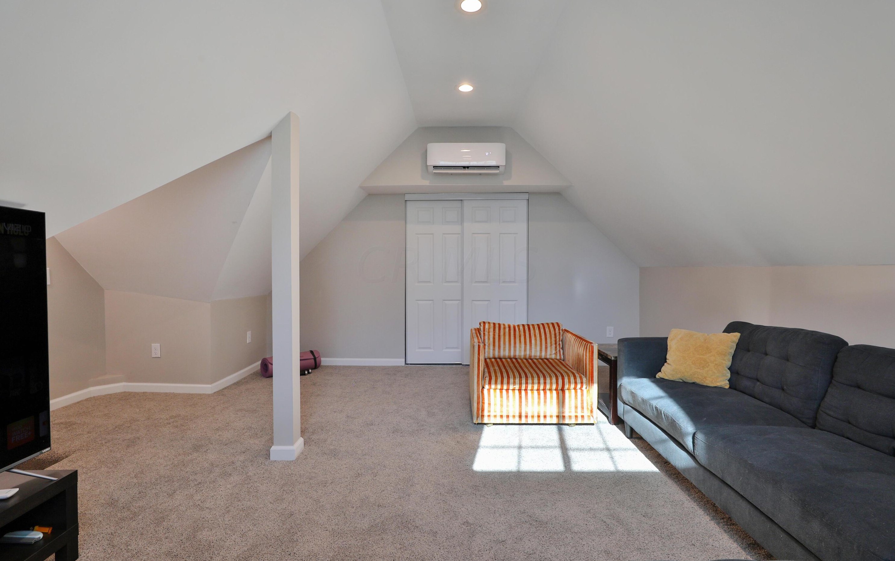 119 Champion Ave, Columbus OH 43203-1559 exterior