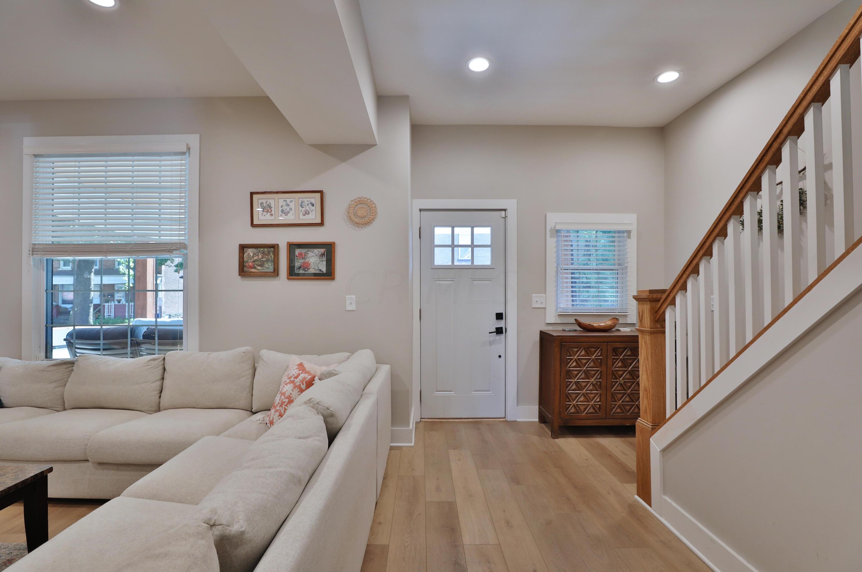 119 Champion Ave, Columbus OH 43203-1559 exterior