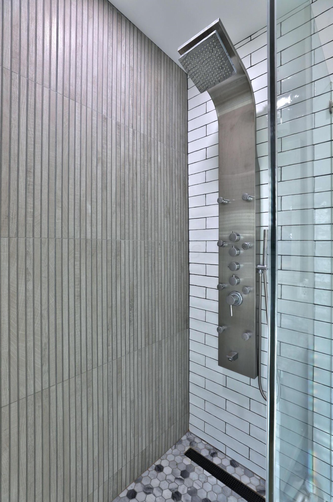 119 Champion Ave, Columbus OH 43203-1559 exterior