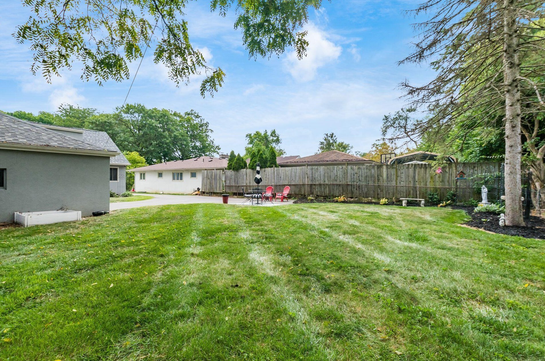 315 Kellner Rd, Columbus OH  43209-2044 exterior