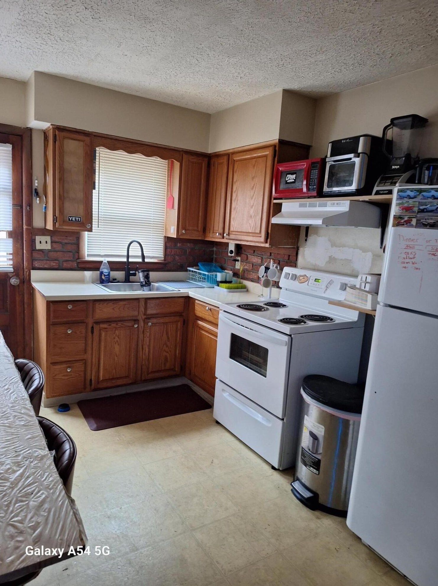 4894 Fuller Dr, Columbus OH 43214-1731 exterior