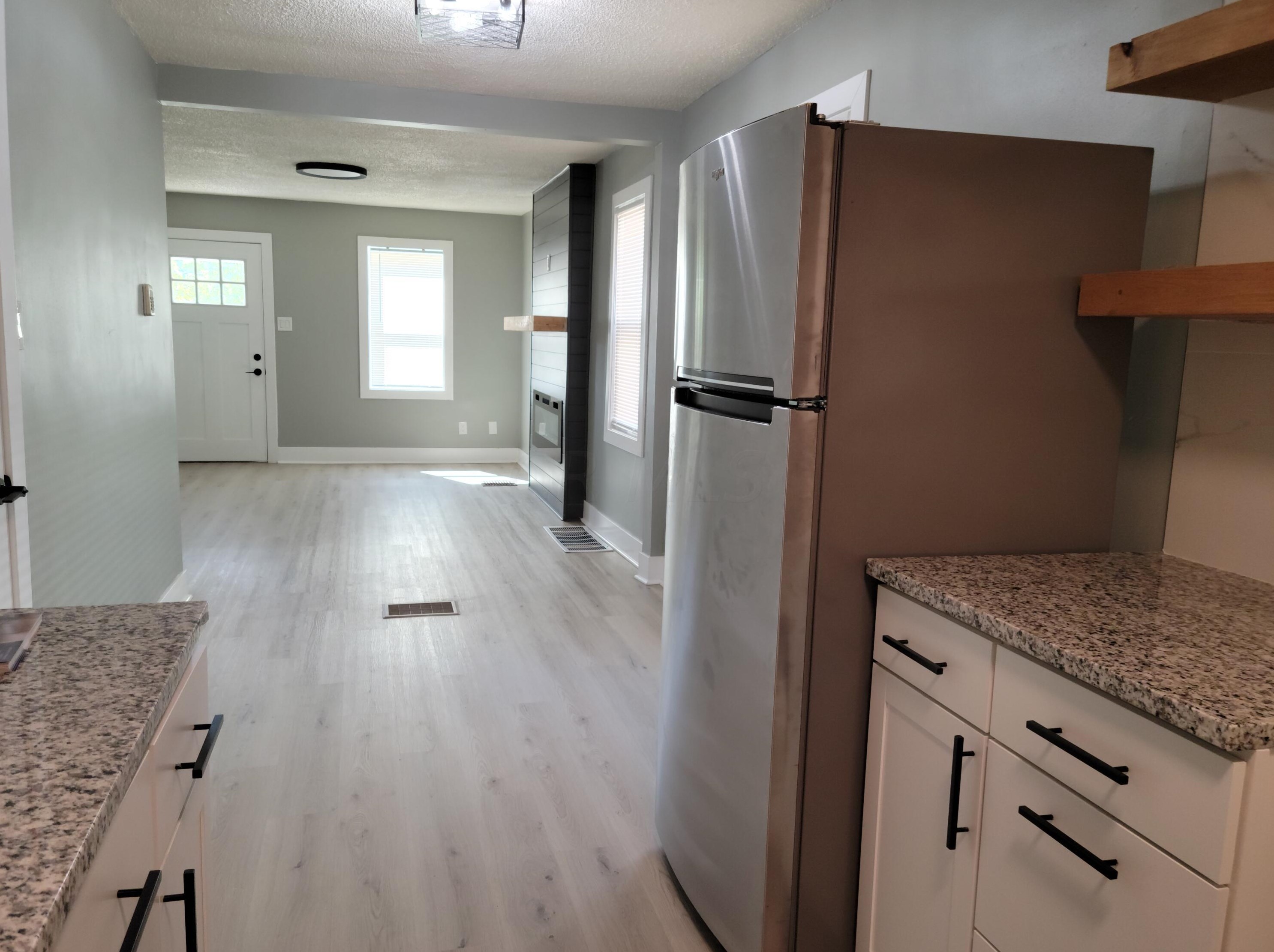 1068 Deshler Ave, Columbus OH  43206-2655 exterior