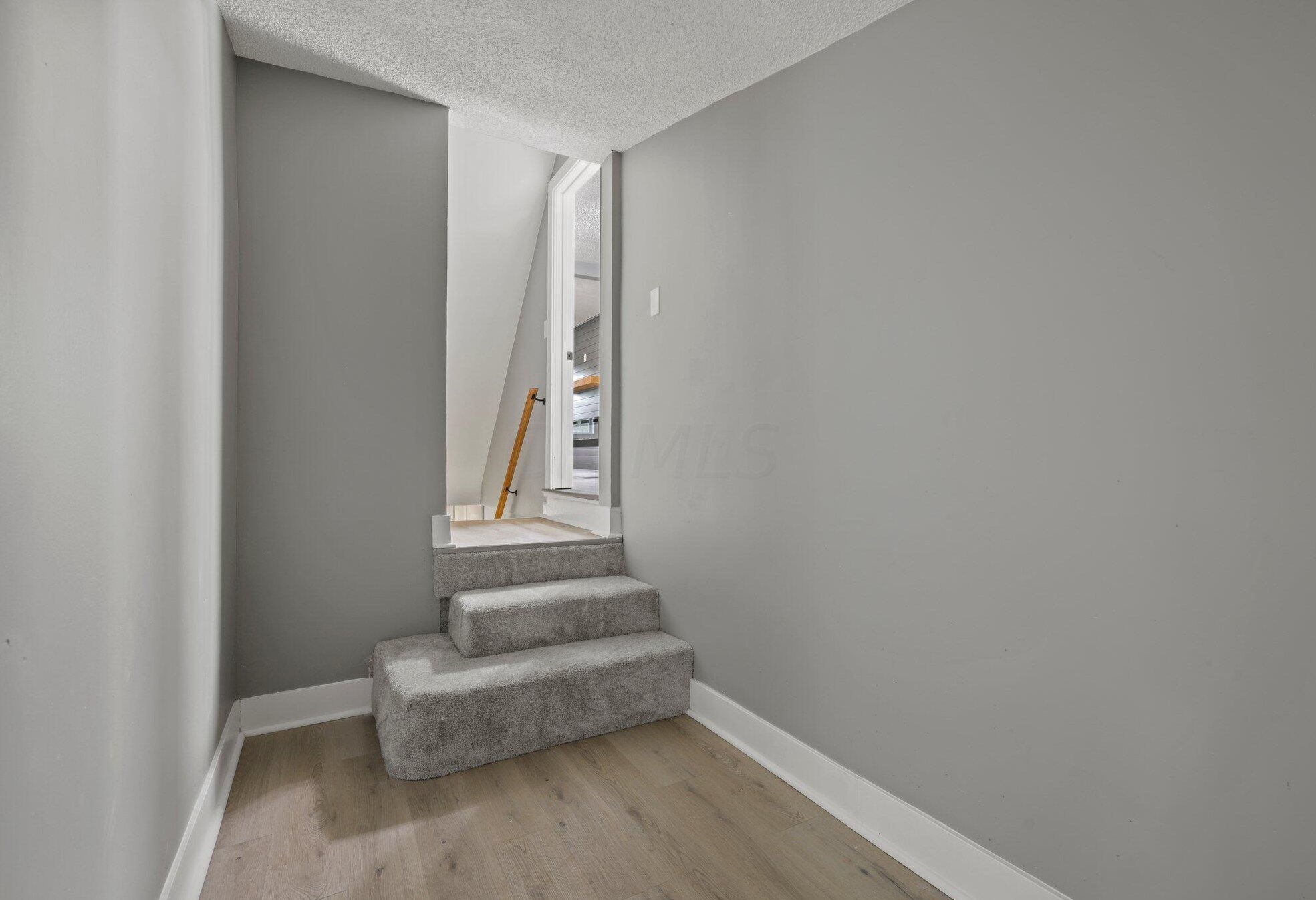 1068 Deshler Ave, Columbus OH  43206-2655 exterior