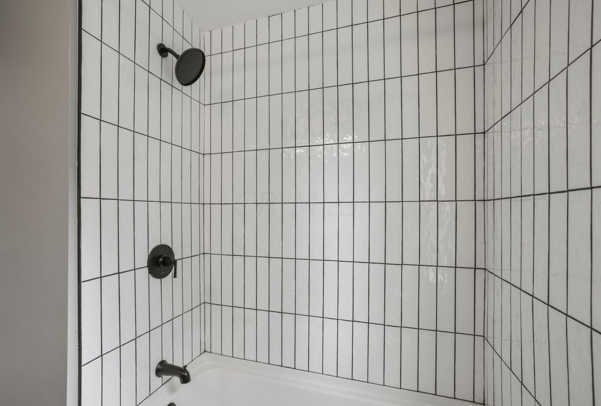 1068 Deshler Ave, Columbus OH  43206-2655 exterior