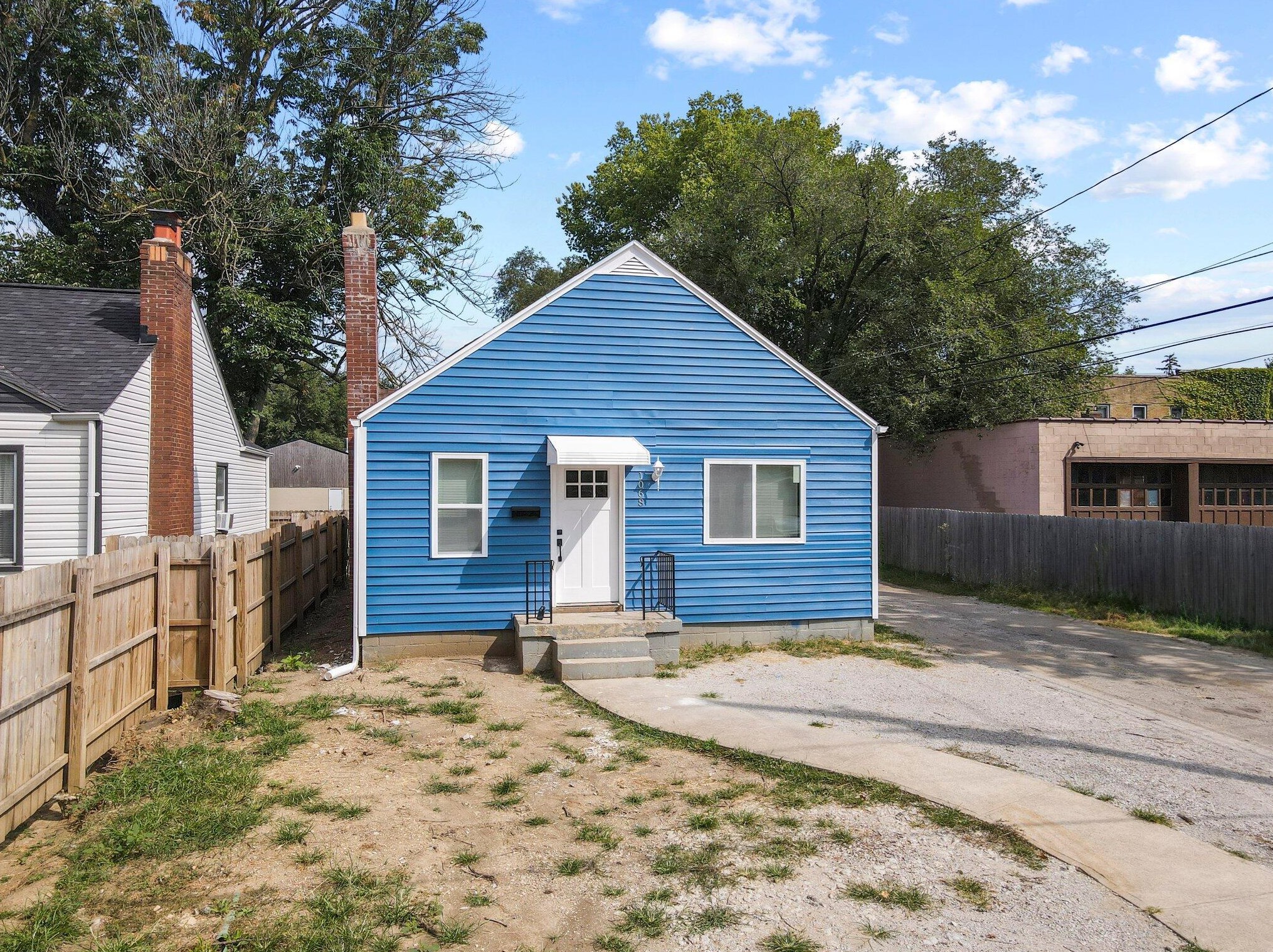 1068 Deshler Ave, Columbus OH  43206-2655 exterior