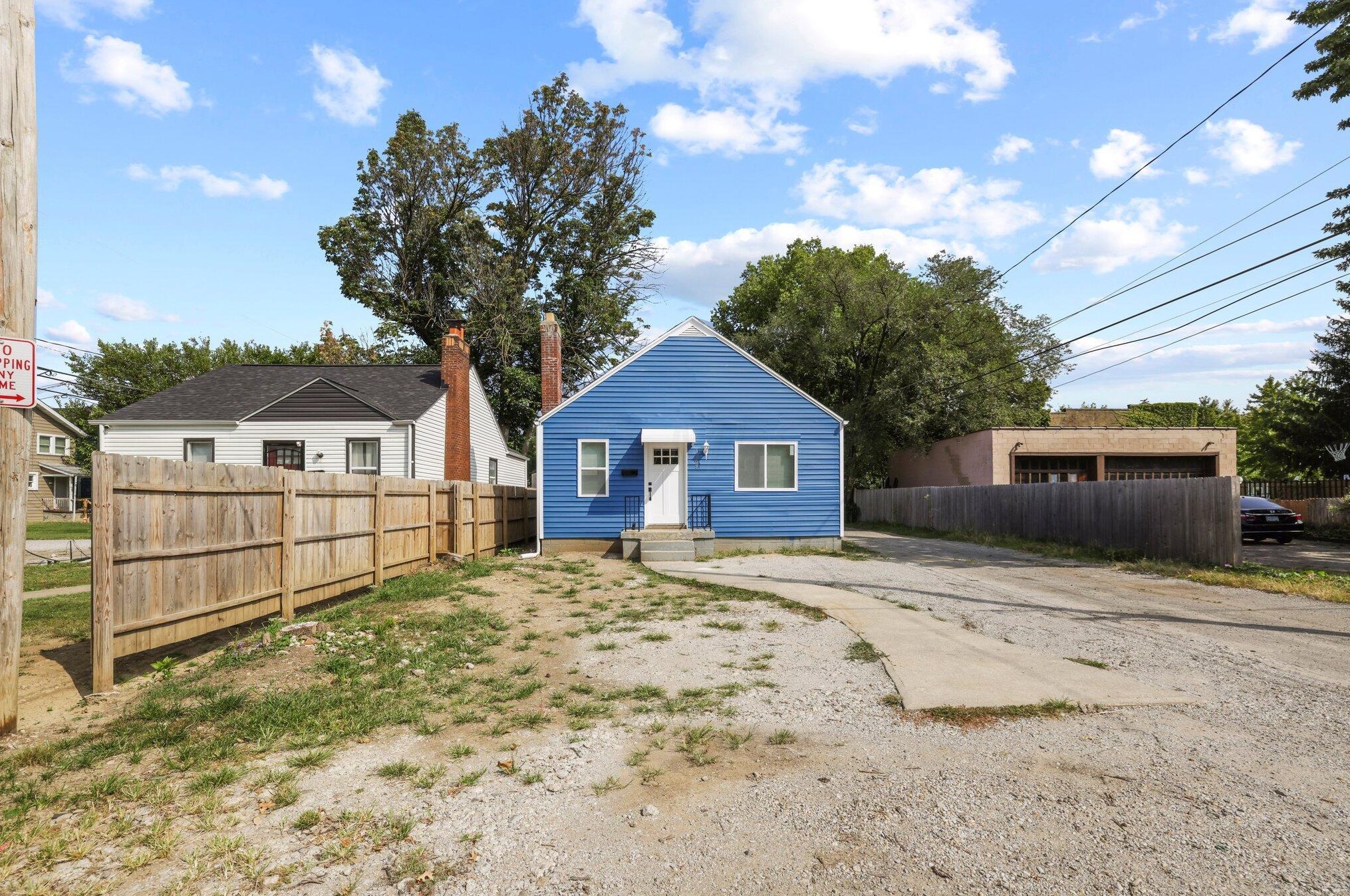 1068 Deshler Ave, Columbus OH  43206-2655 exterior