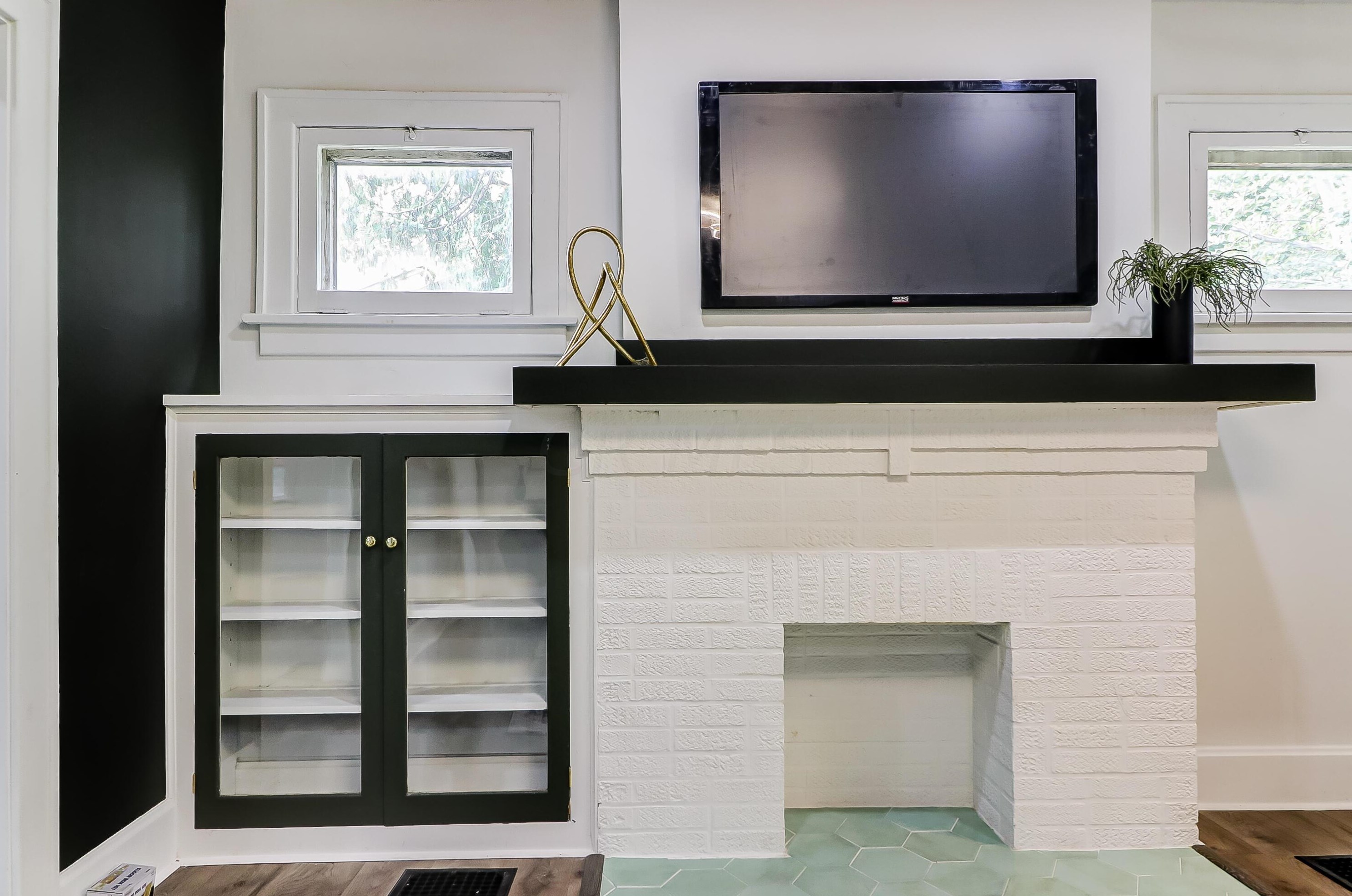 261 Eldon Ave, Columbus OH 43204-3702 exterior