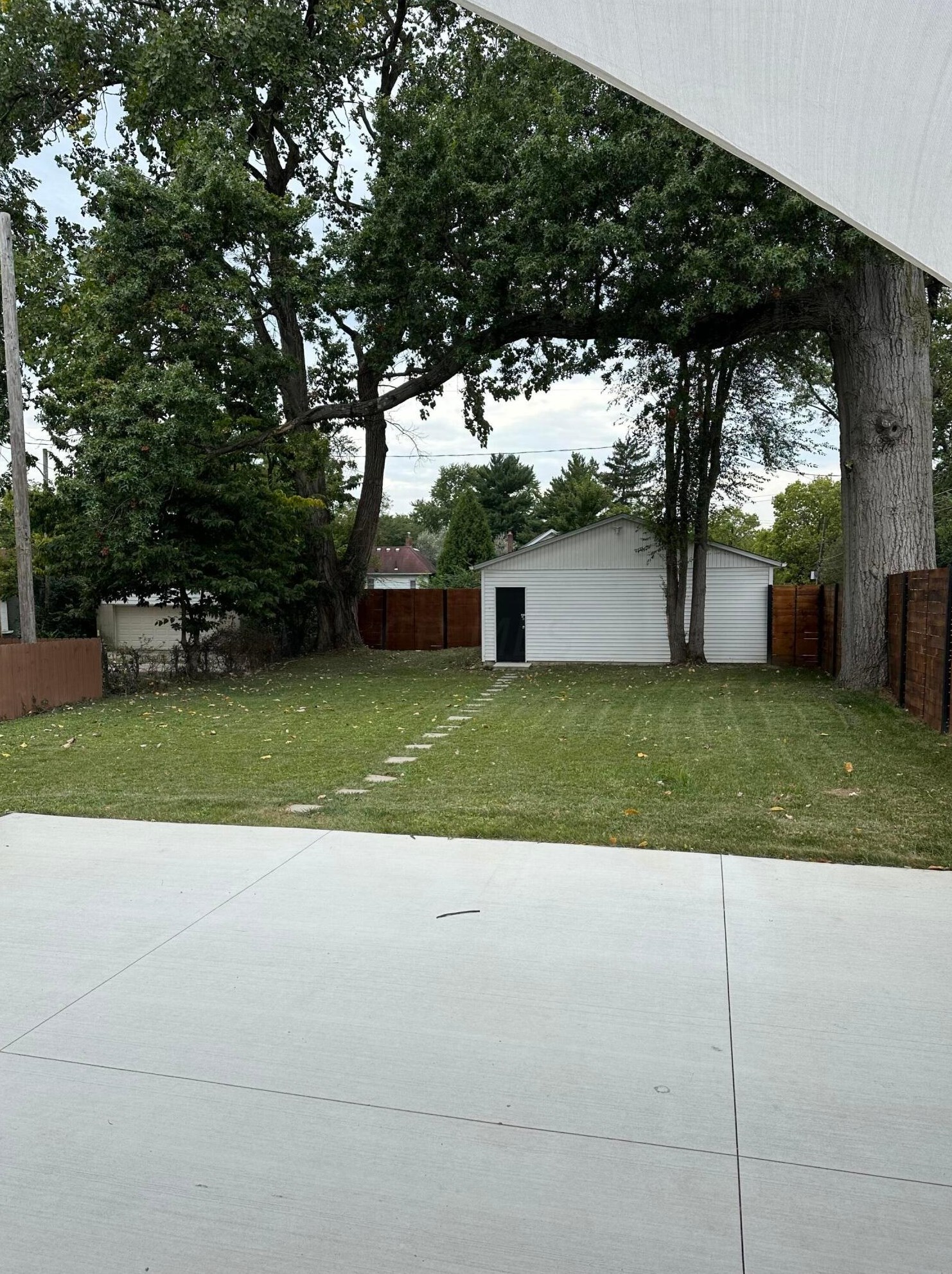 2871 Findley Ave, Columbus OH  43202-2319 exterior