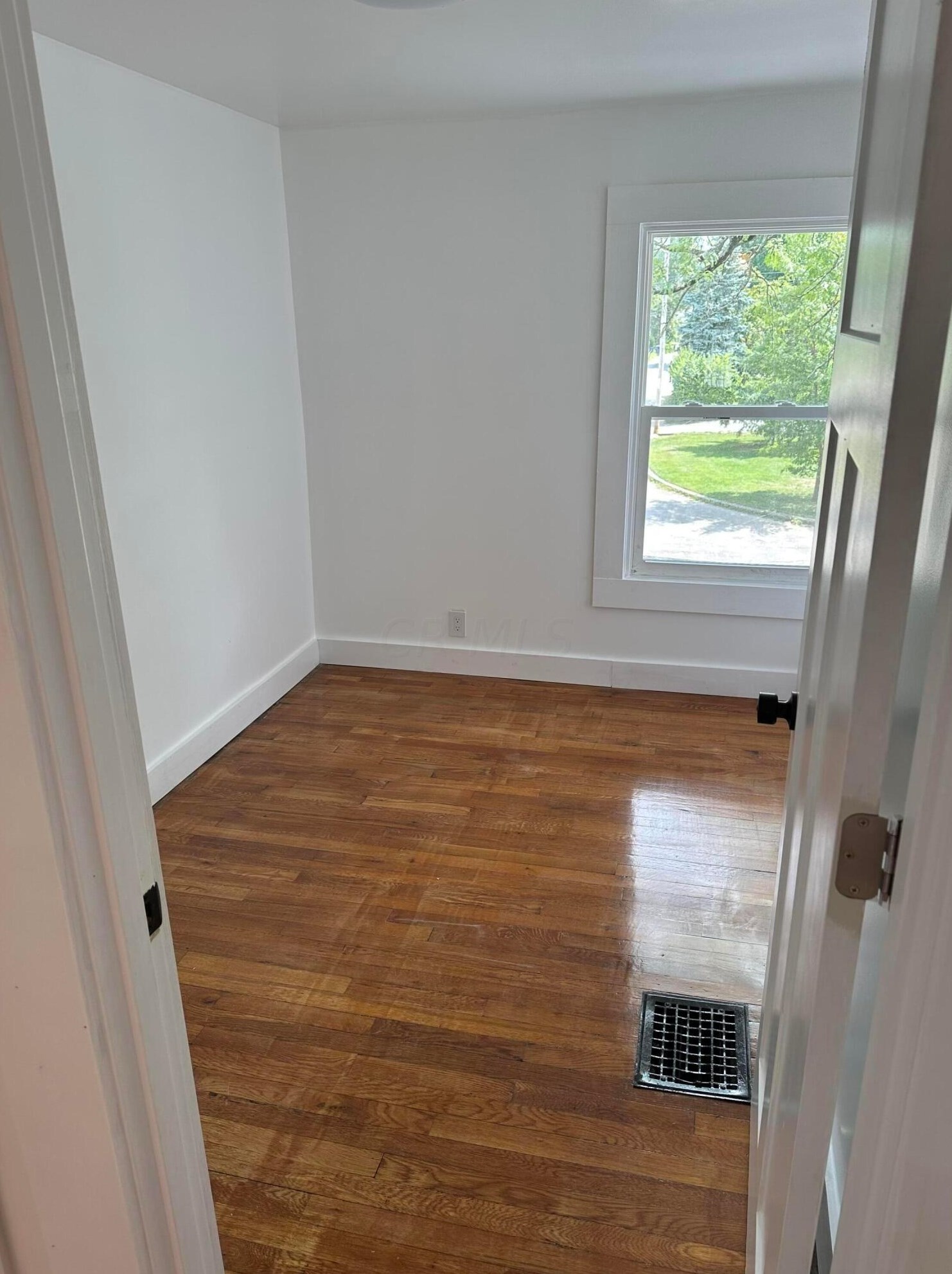 2871 Findley Ave, Columbus OH  43202-2319 exterior