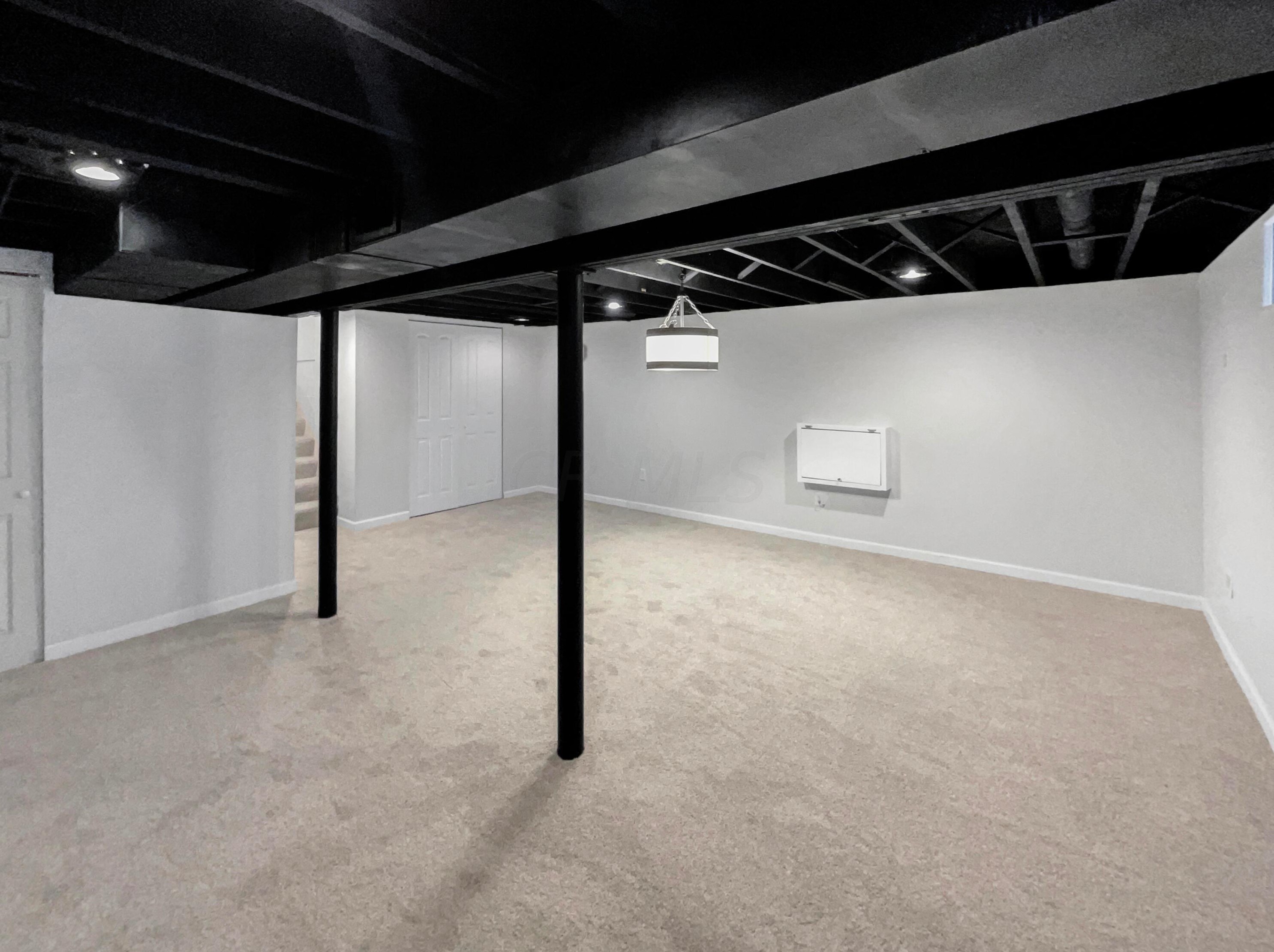 1737 Demorest Rd, Columbus OH  43228-6441 exterior