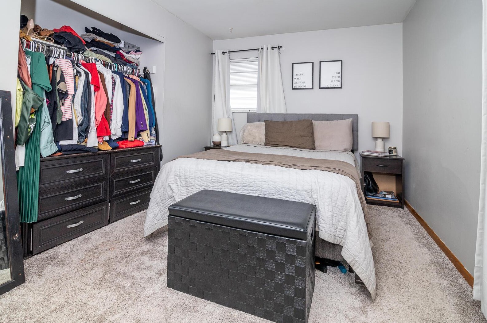 5393 Fullerton Dr, Columbus OH 43232-6218 exterior