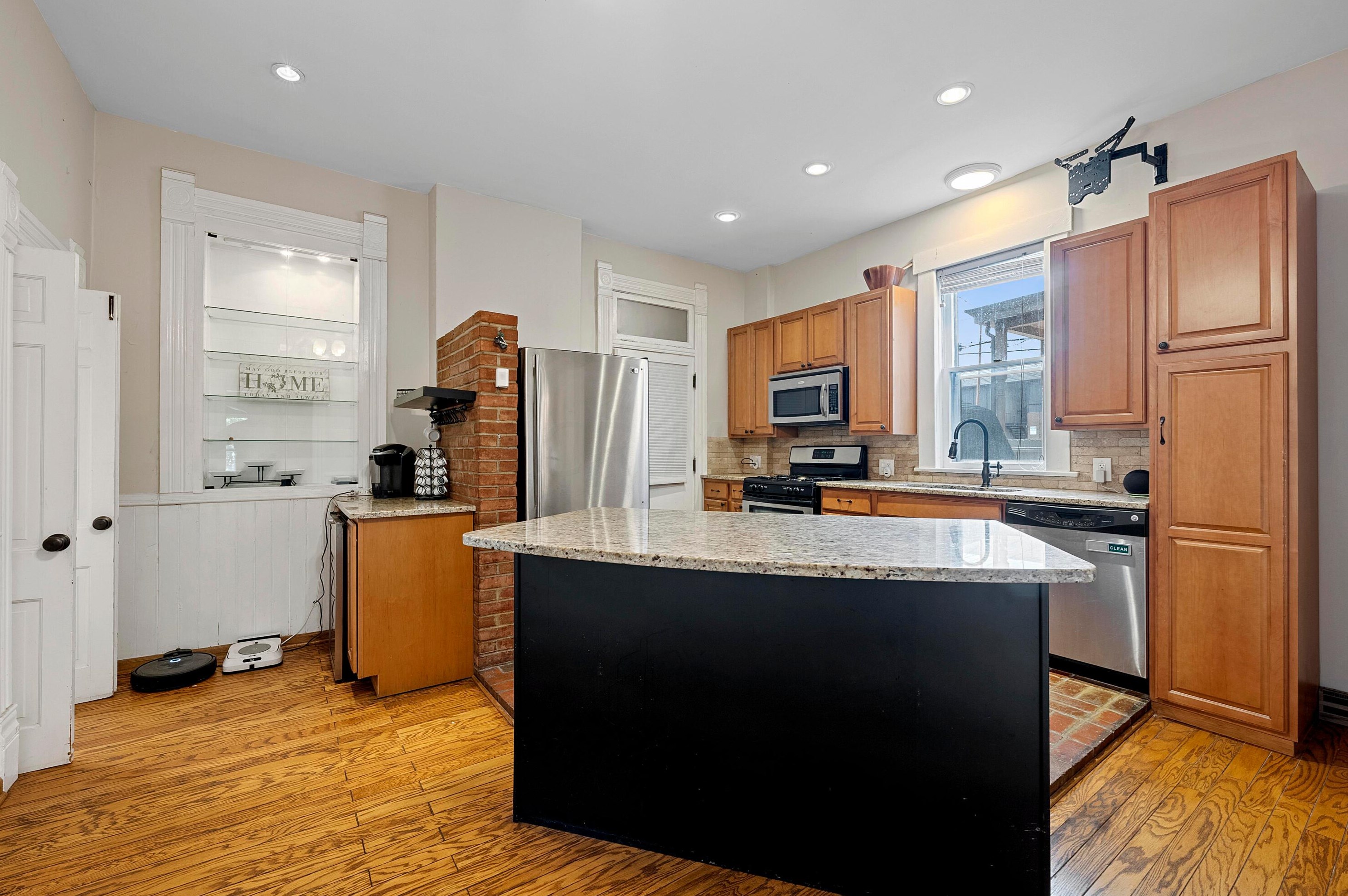 35 Thurman Ave, Columbus OH  43206-3423 exterior