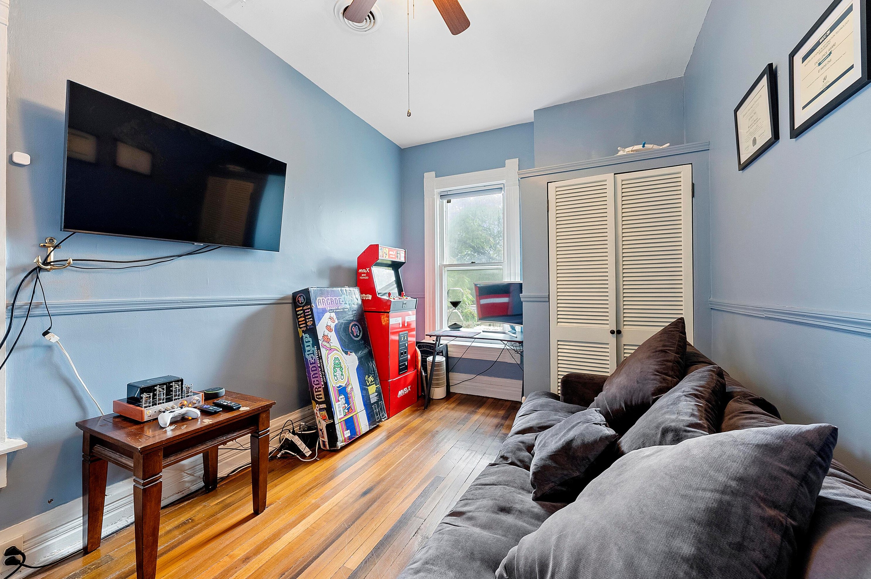 35 Thurman Ave, Columbus OH  43206-3423 exterior