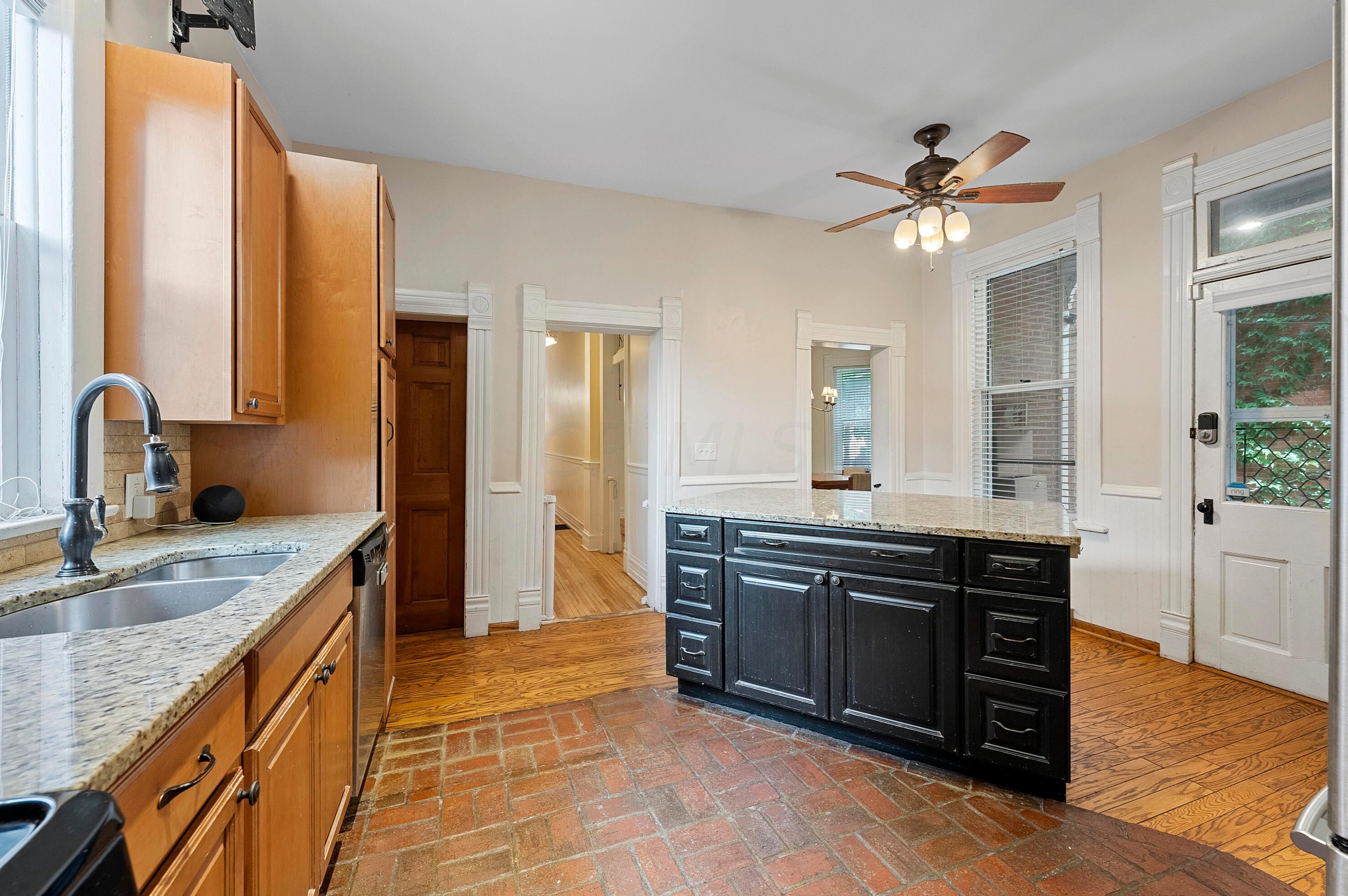 35 Thurman Ave, Columbus OH  43206-3423 exterior