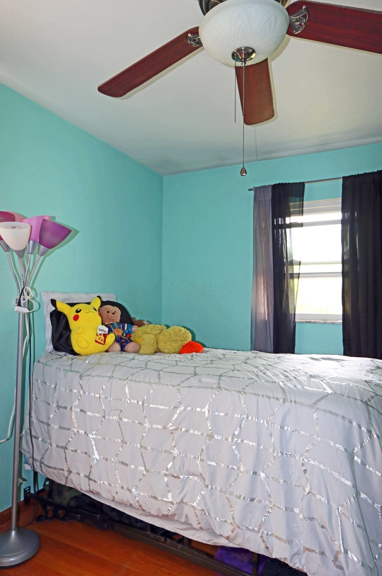 1521 Cunard Rd, Columbus OH 43227-3277 exterior