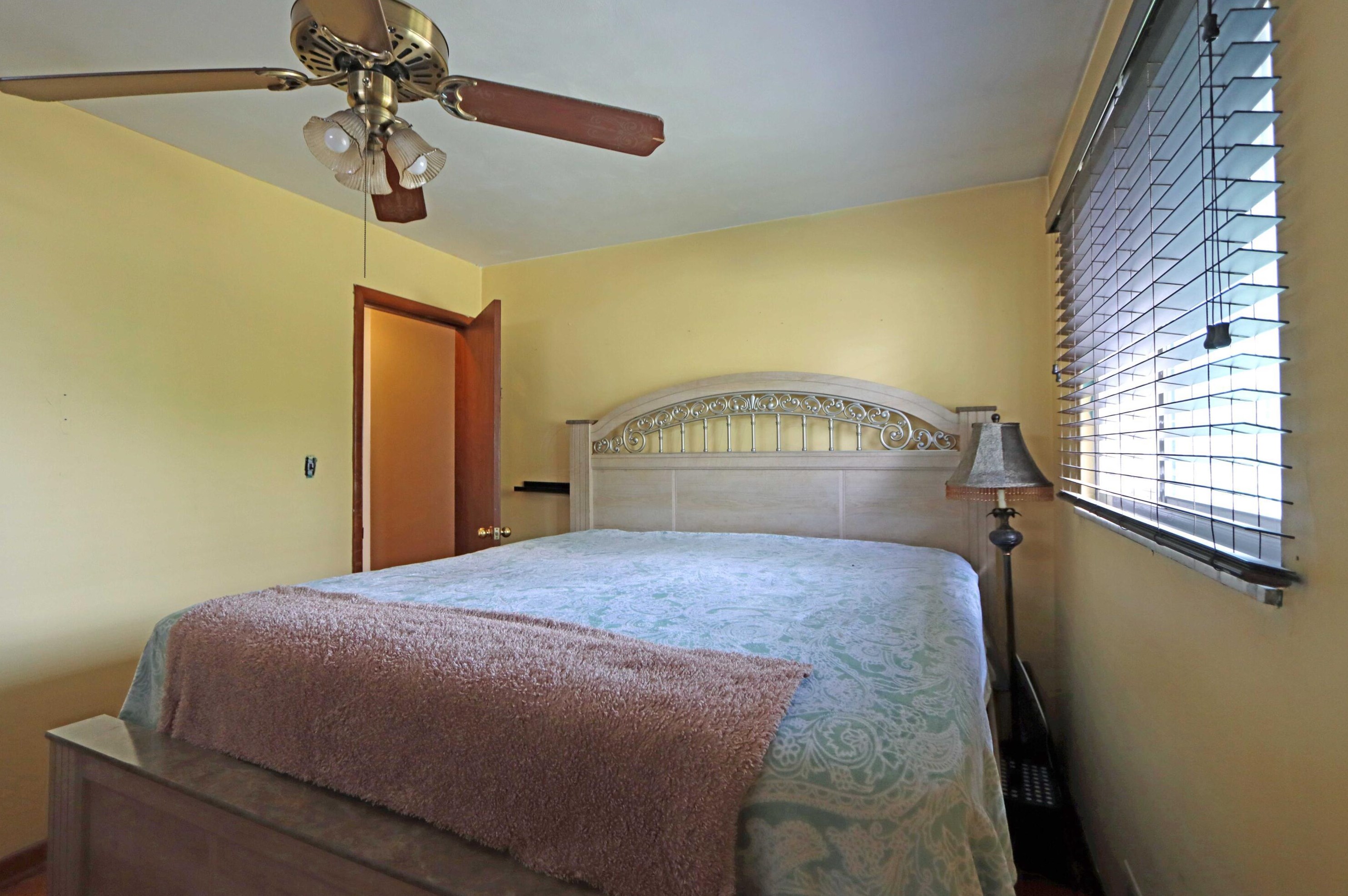 1521 Cunard Rd, Columbus OH 43227-3277 exterior