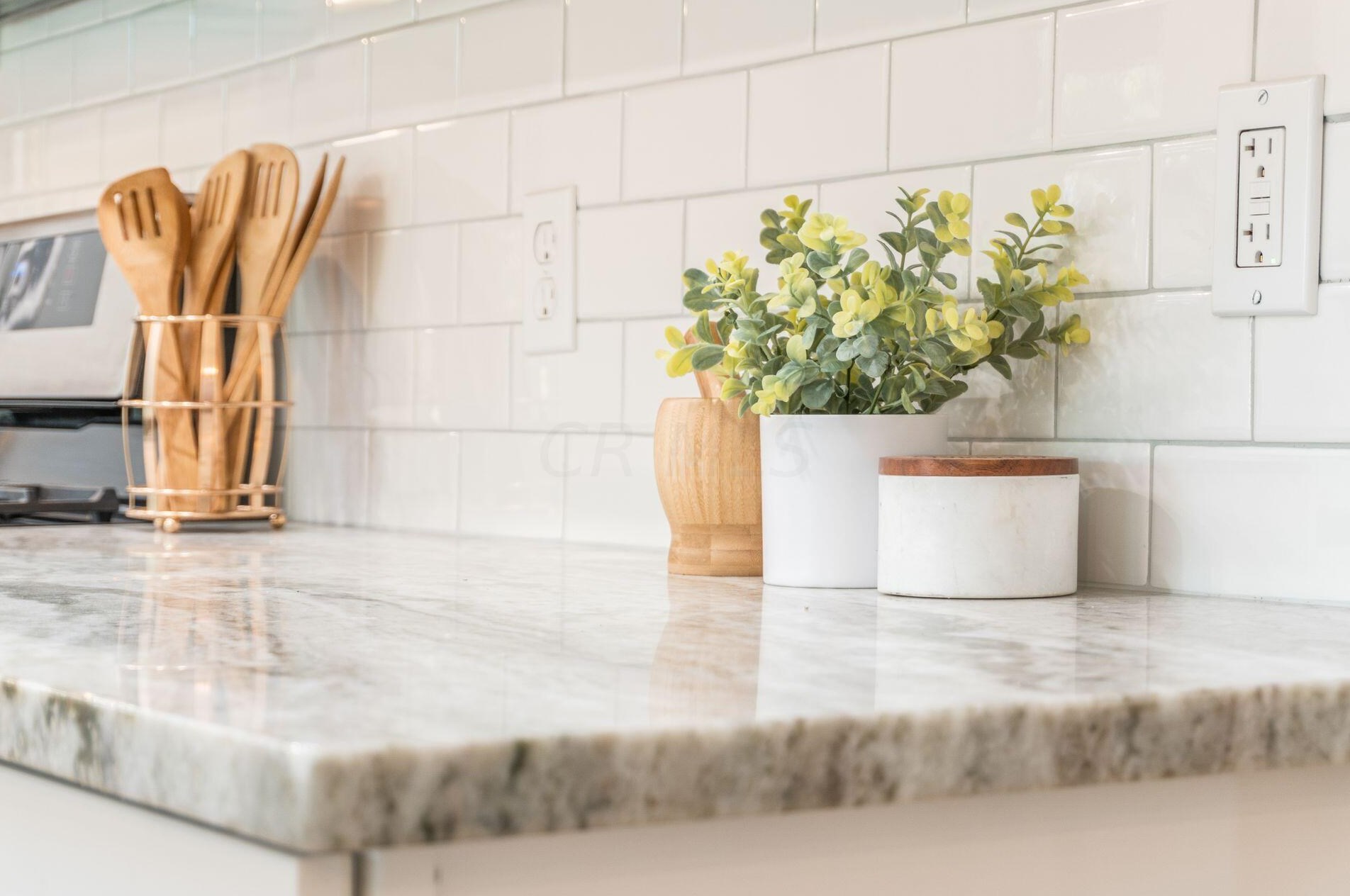 278 Rumsey Rd, Columbus OH 43207-3922 exterior