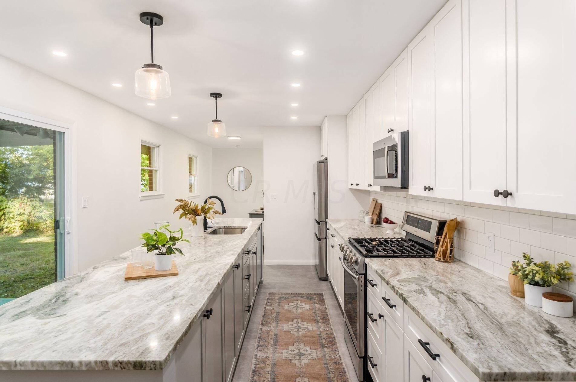 278 Rumsey Rd, Columbus OH 43207-3922 exterior