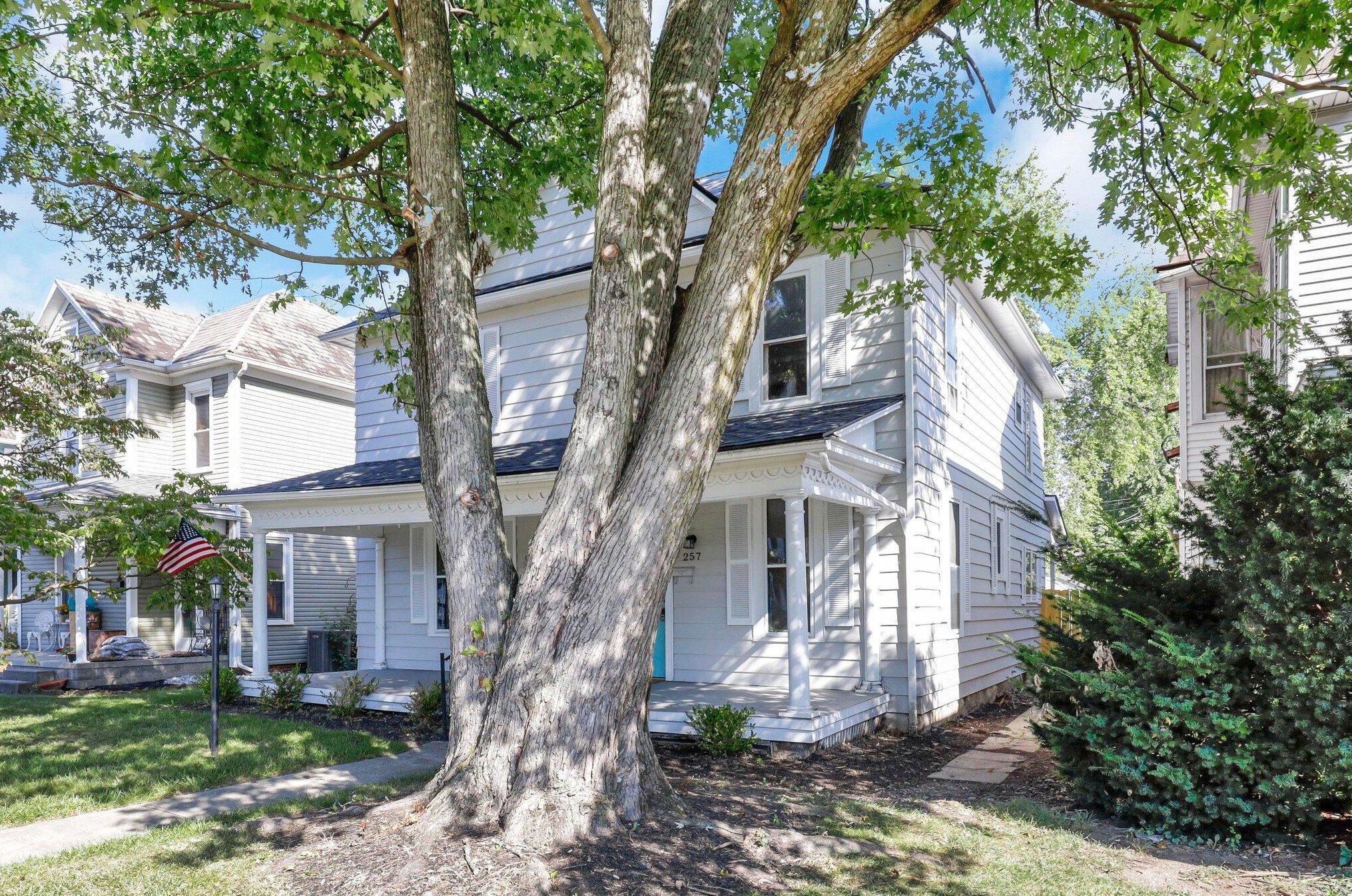 257 6th Ave, Lancaster OH  43130-2511 exterior
