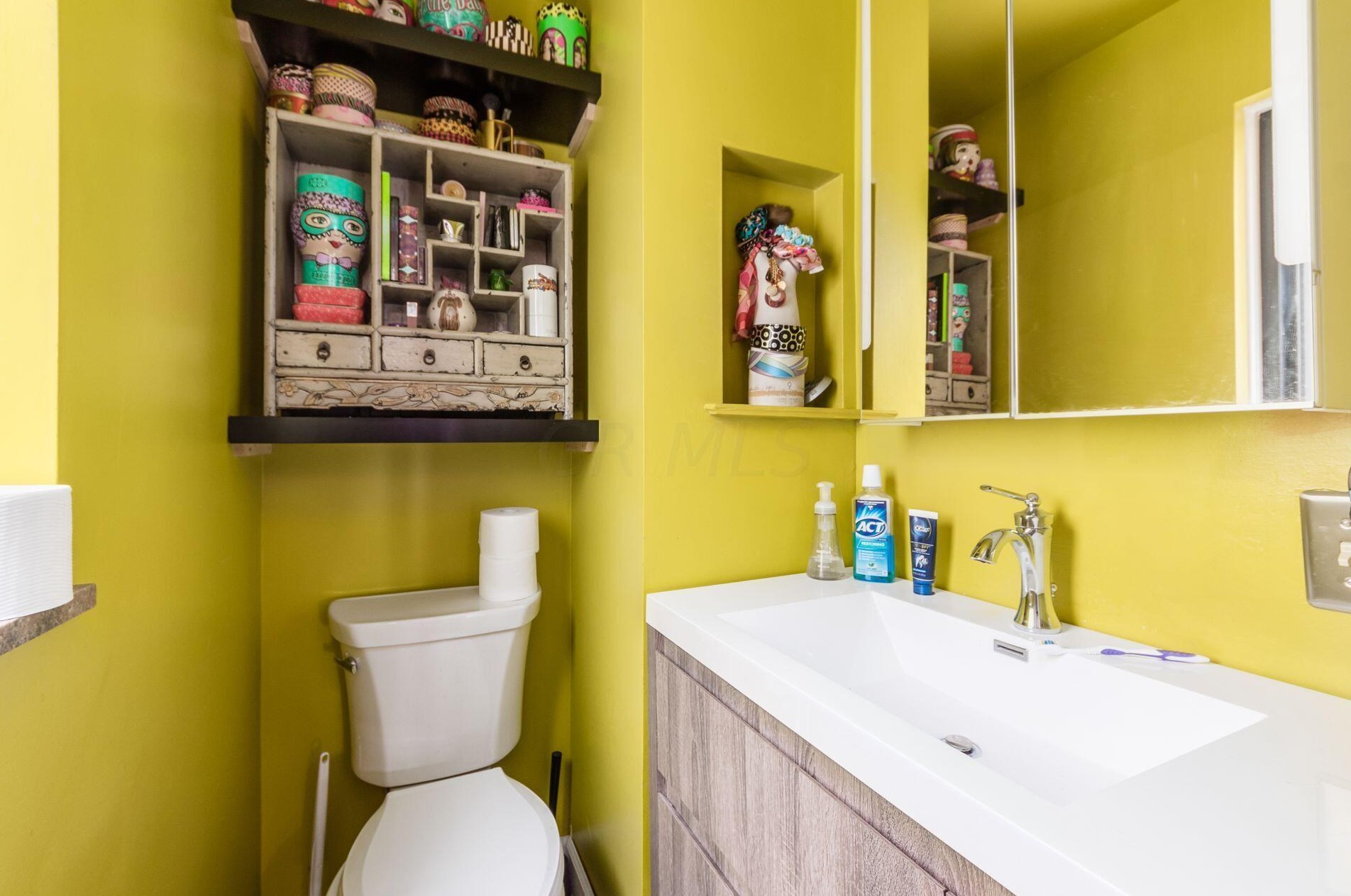 1185 Kingslea Rd, Columbus OH exterior