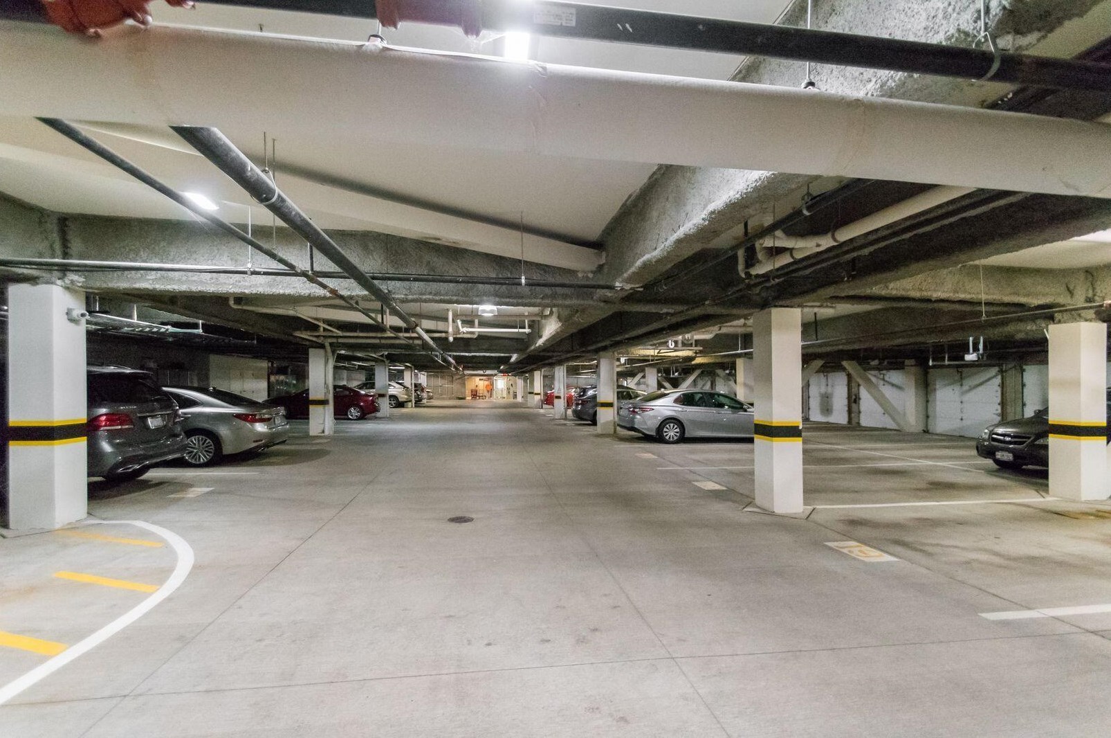 3175 Tremont Rd, Columbus OH  43221-2036 exterior