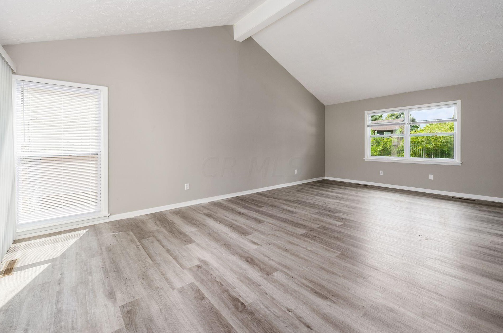 4818 Calvin Dr, Columbus OH 43227-2130 exterior