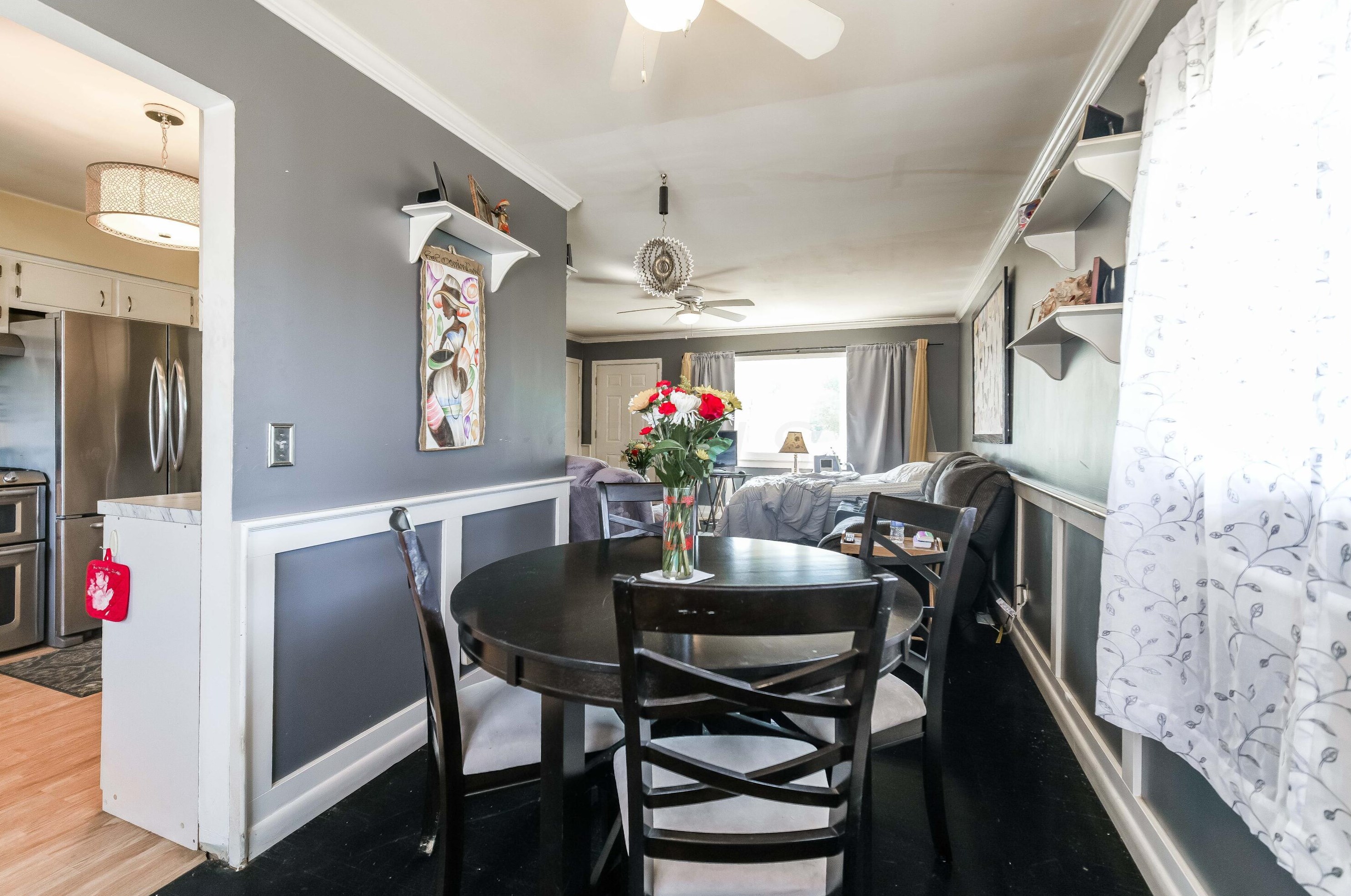 5139 Kingshill Dr, Columbus OH 43229-5509 exterior