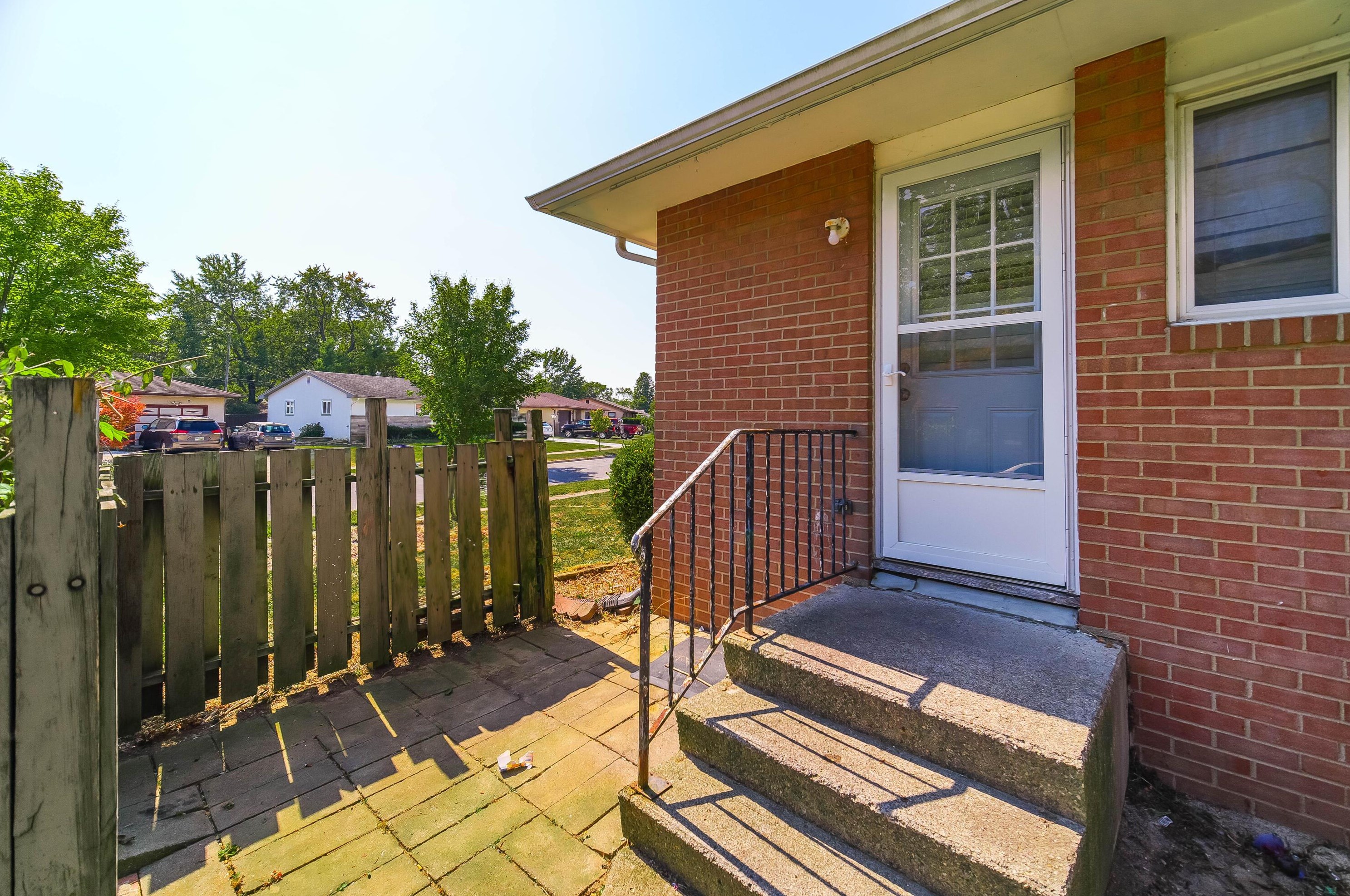 5139 Kingshill Dr, Columbus OH 43229-5509 exterior