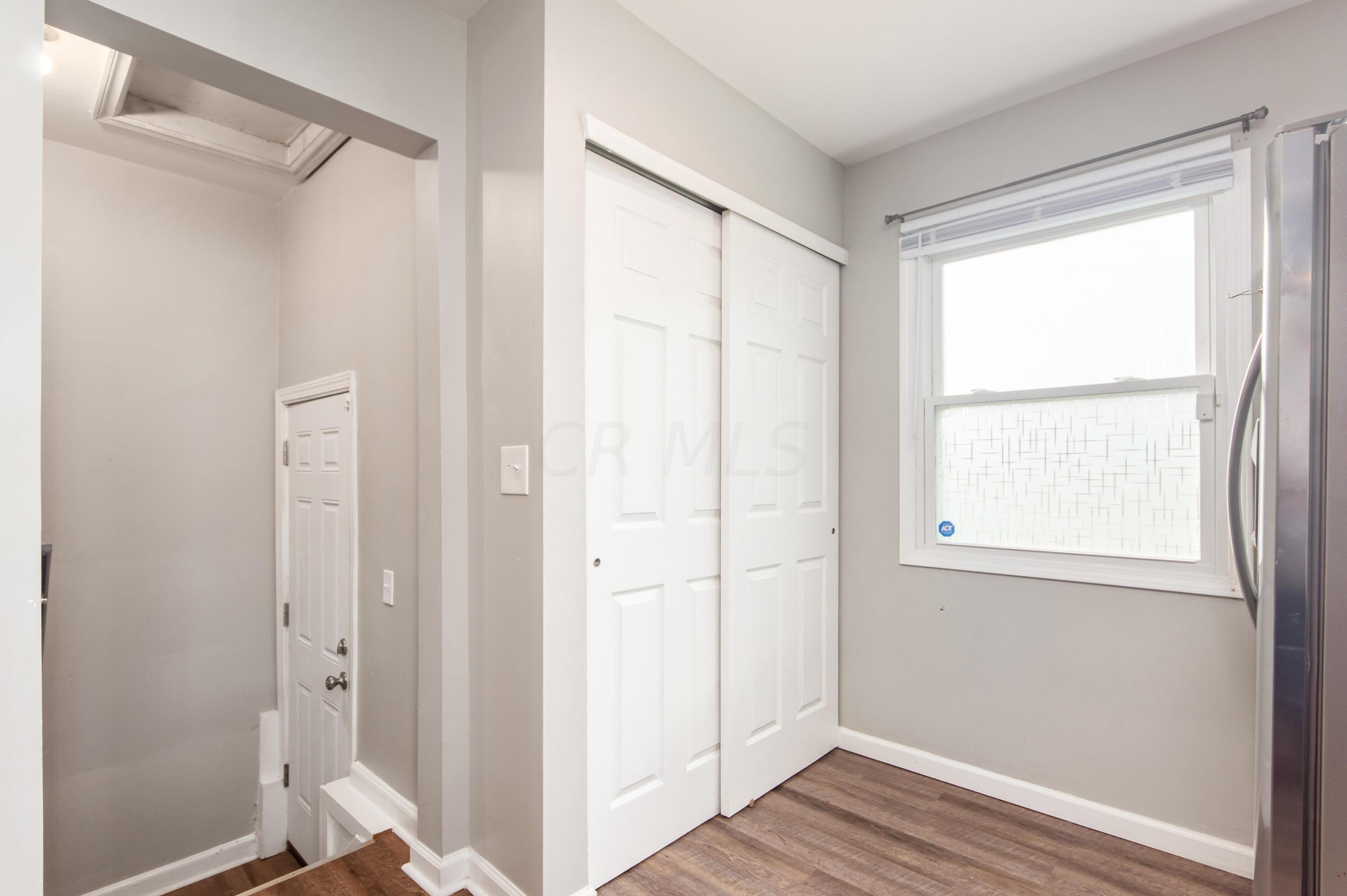 1811 Bide A Wee Park Ave, Columbus OH  43205-3040 exterior