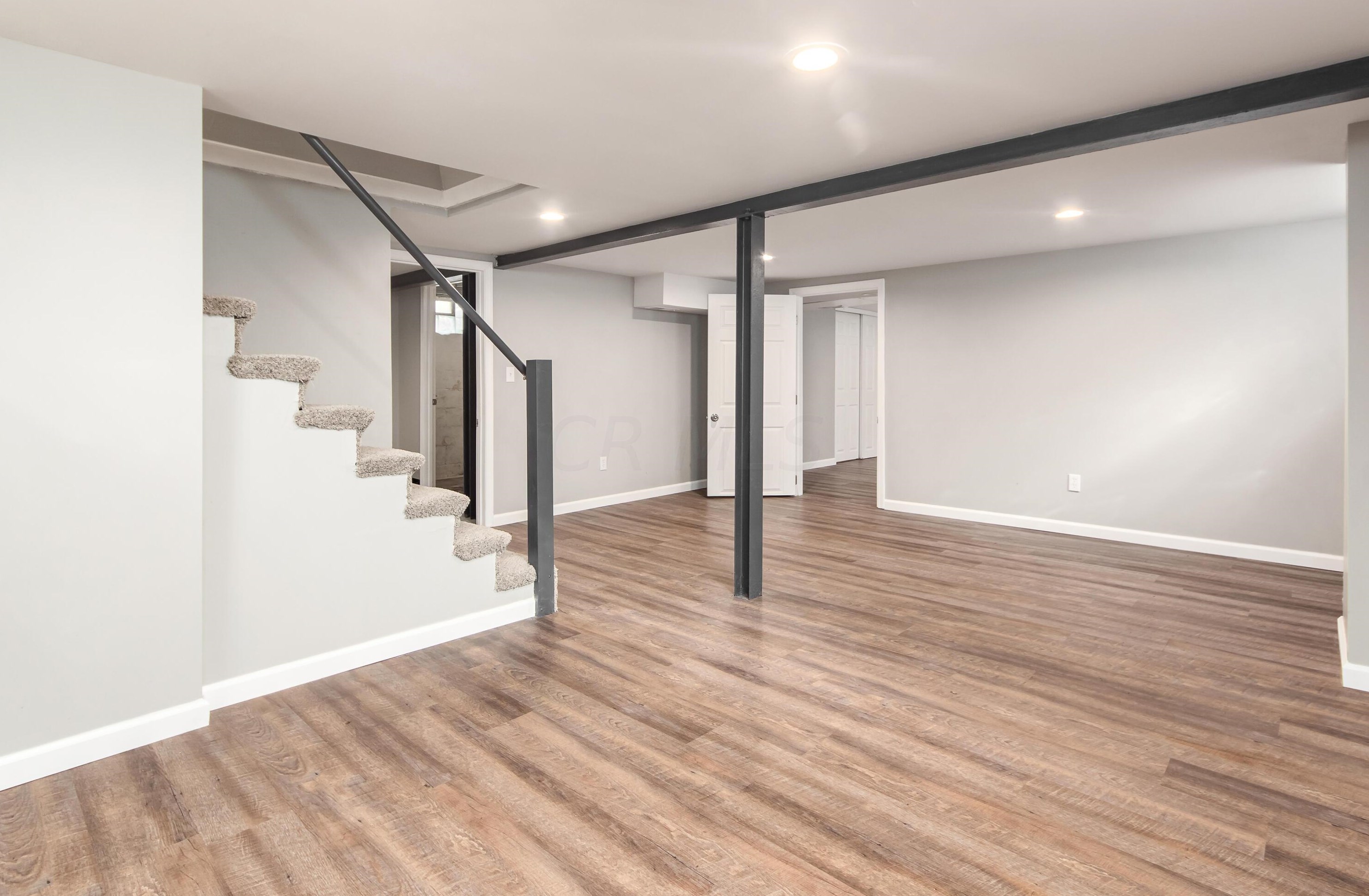 1811 Bide A Wee Park Ave, Columbus OH  43205-3040 exterior