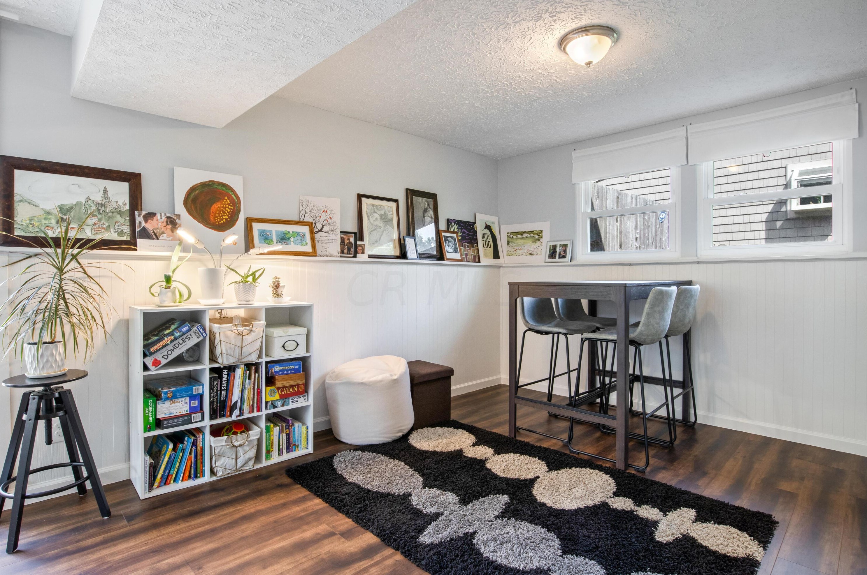 3688 Dinsmore Castle Dr, Columbus OH 43221-4410 exterior