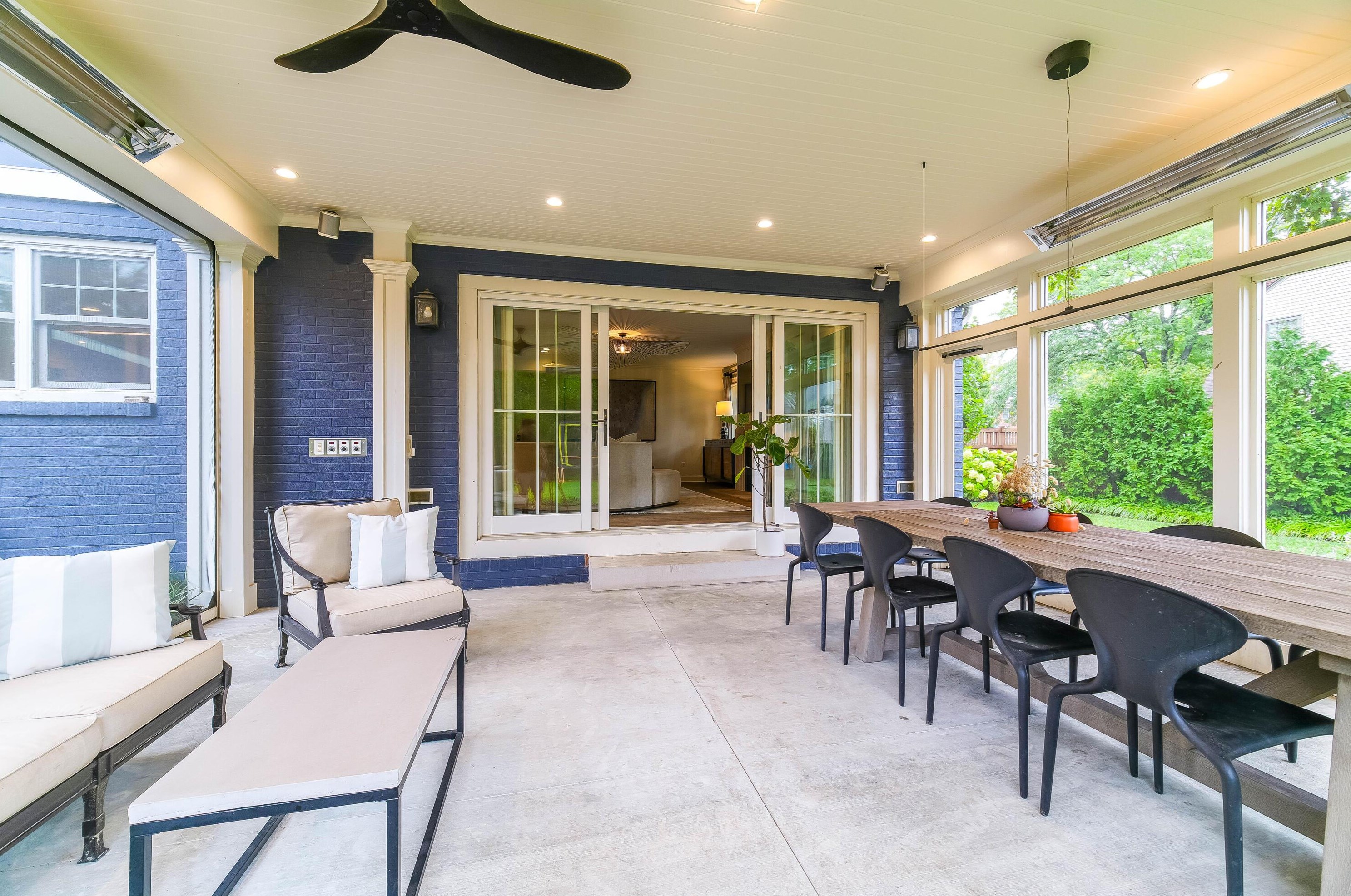 1643 Doone Rd, Columbus OH 43221-3939 exterior