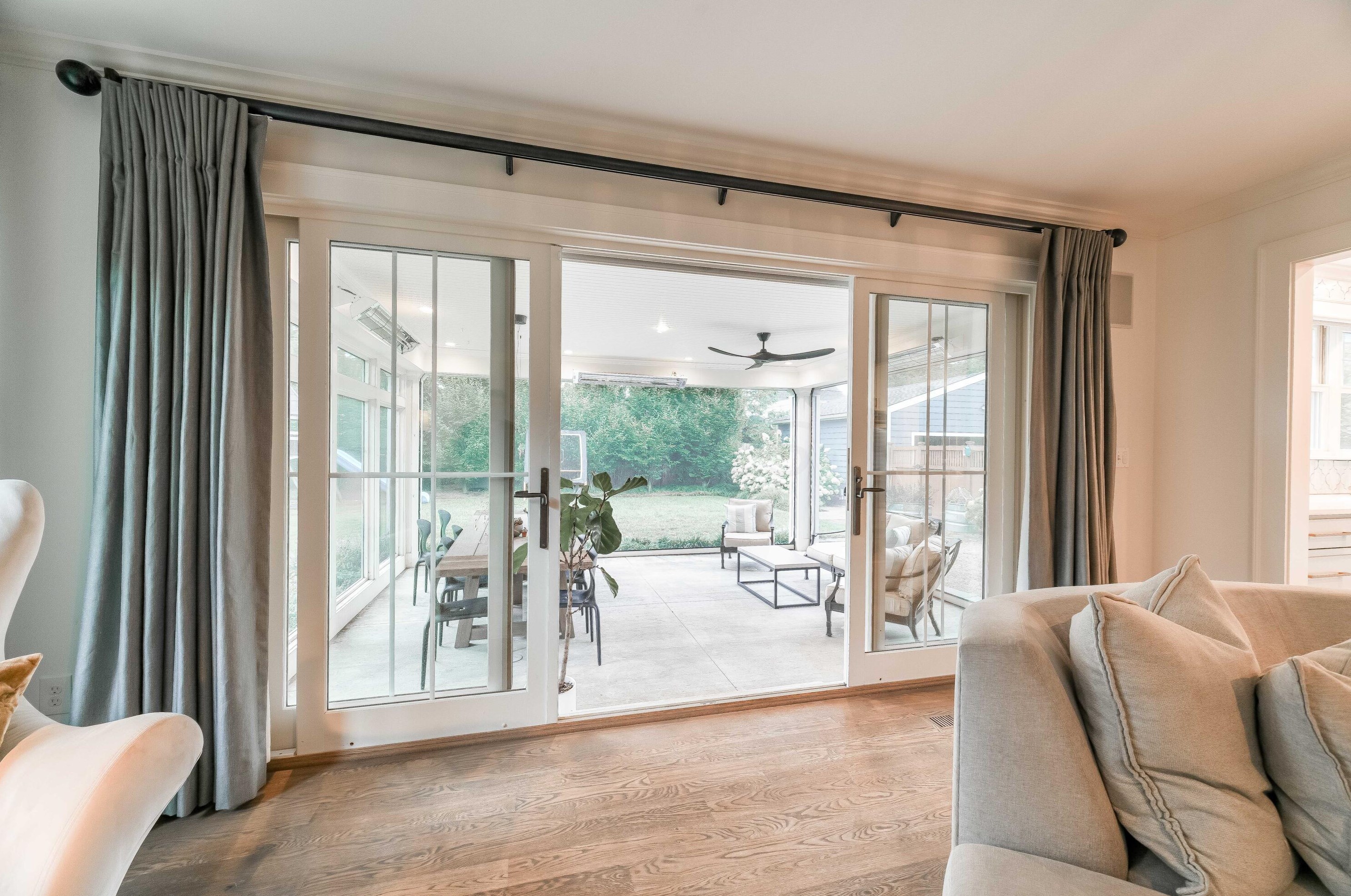 1643 Doone Rd, Columbus OH 43221-3939 exterior