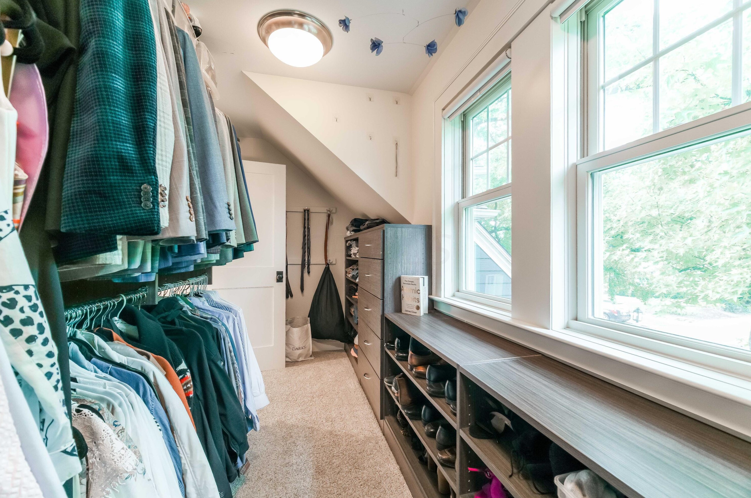 1643 Doone Rd, Columbus OH 43221-3939 exterior